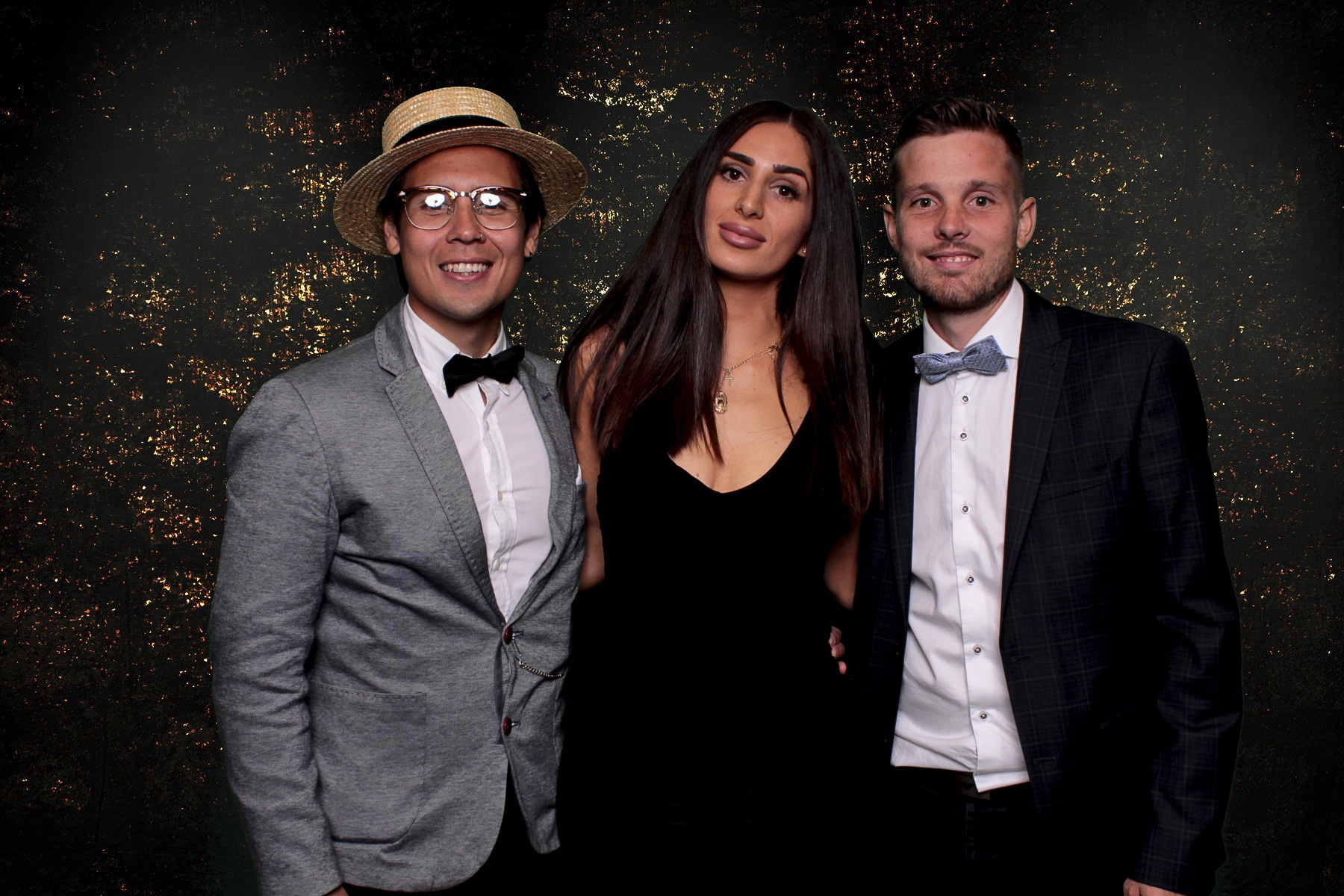 Mickys 30th Gatsby Party - Green Screen  | View more photos from the event at gallery.freshbooths.com/u/FreshBooths/Mickys-30th-Gatsby-Party-Green-Screen