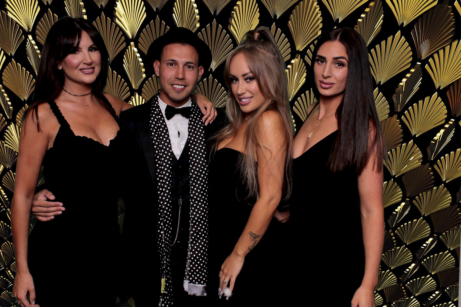 Mickys 30th Gatsby Party - Green Screen  | View more photos from the event at gallery.freshbooths.com/u/FreshBooths/Mickys-30th-Gatsby-Party-Green-Screen