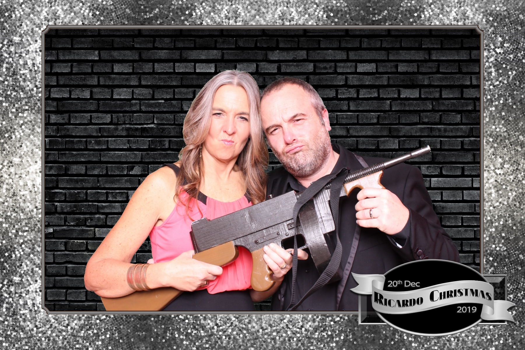 Ricardo Christmas Party 2019 - Green Screen | View more photos from the event at gallery.freshbooths.com/u/FreshBooths/Ricardo-Christmas-Party-2019-Green-Screen