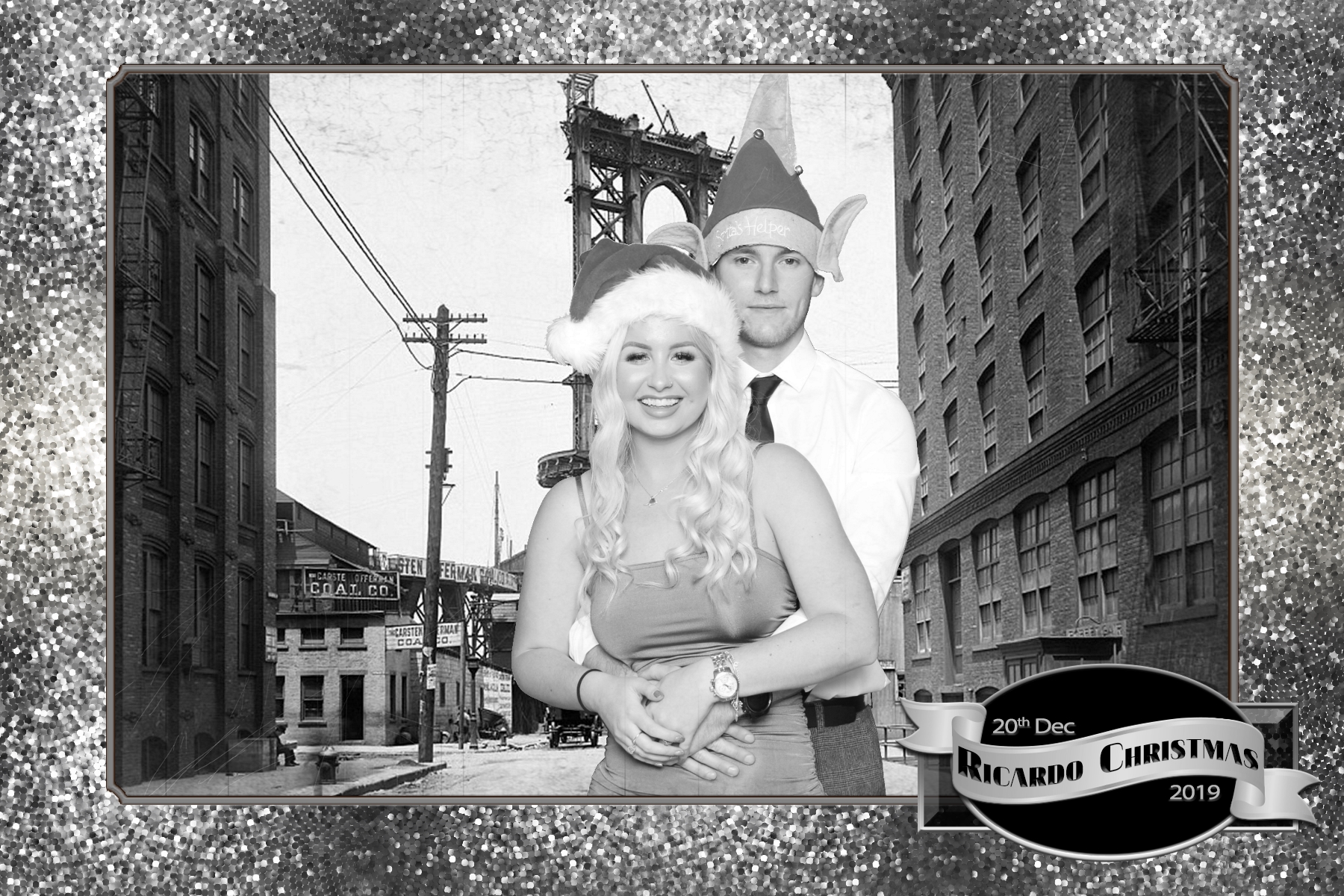Ricardo Christmas Party 2019 - Green Screen | View more photos from the event at gallery.freshbooths.com/u/FreshBooths/Ricardo-Christmas-Party-2019-Green-Screen