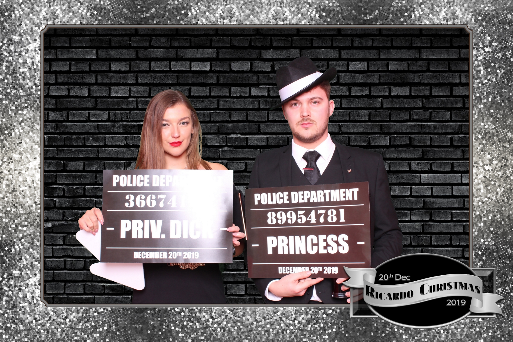 Ricardo Christmas Party 2019 - Green Screen | View more photos from the event at gallery.freshbooths.com/u/FreshBooths/Ricardo-Christmas-Party-2019-Green-Screen