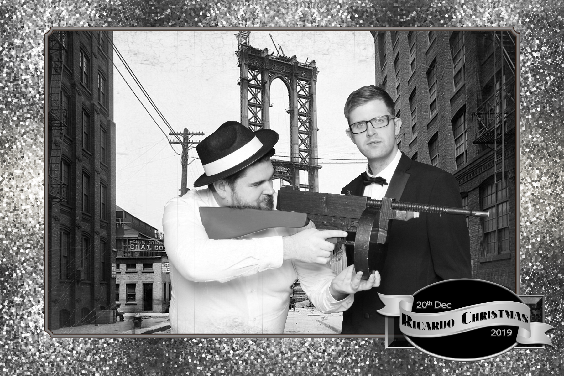 Ricardo Christmas Party 2019 - Green Screen | View more photos from the event at gallery.freshbooths.com/u/FreshBooths/Ricardo-Christmas-Party-2019-Green-Screen