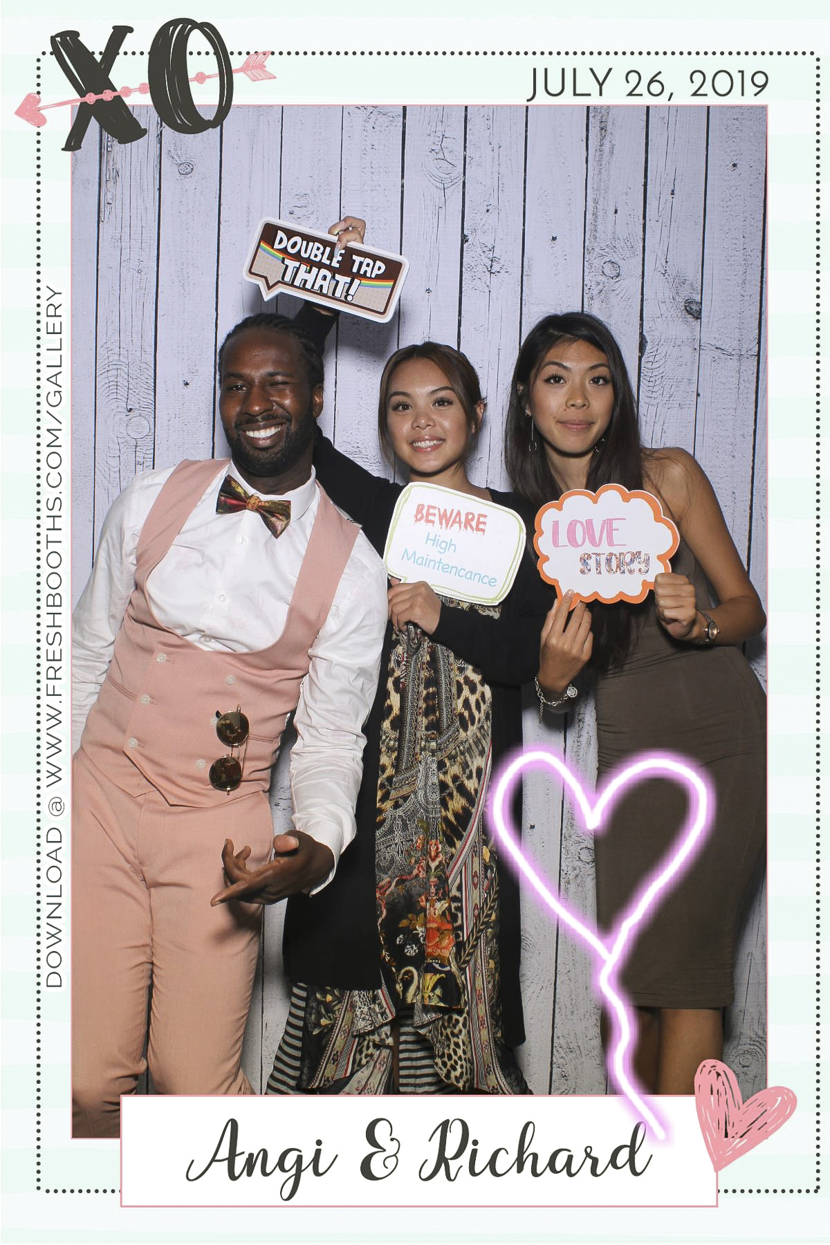 Richard & Angi’s Wedding - Selfie Mirror | View more photos from the event at gallery.freshbooths.com/u/FreshBooths/Richard-Angi’s-Wedding-Selfie-Mirror