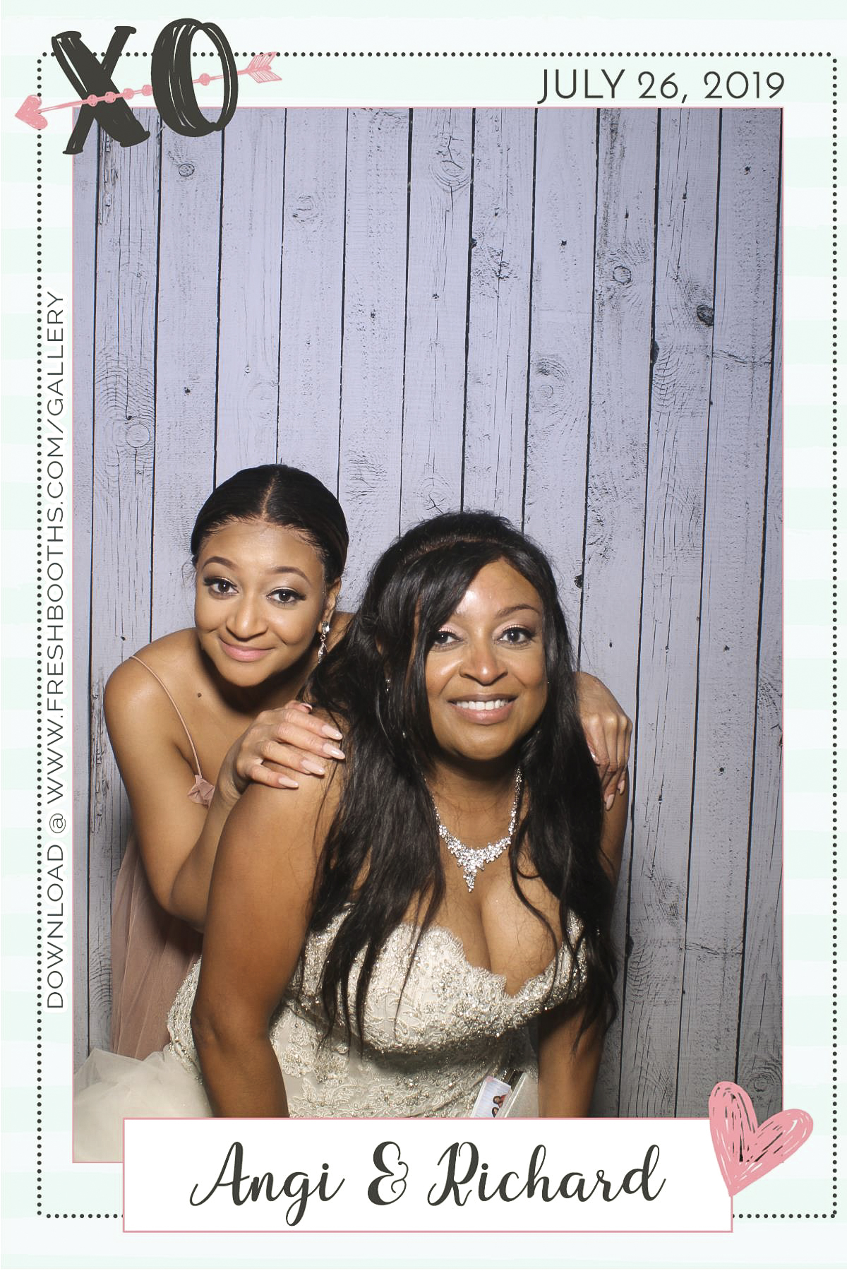 Richard & Angi’s Wedding - Selfie Mirror | View more photos from the event at gallery.freshbooths.com/u/FreshBooths/Richard-Angi’s-Wedding-Selfie-Mirror