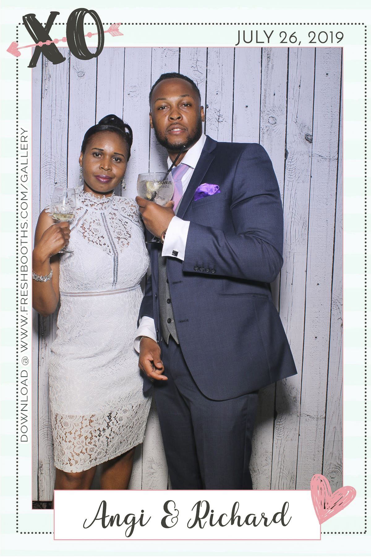 Richard & Angi’s Wedding - Selfie Mirror | View more photos from the event at gallery.freshbooths.com/u/FreshBooths/Richard-Angi’s-Wedding-Selfie-Mirror