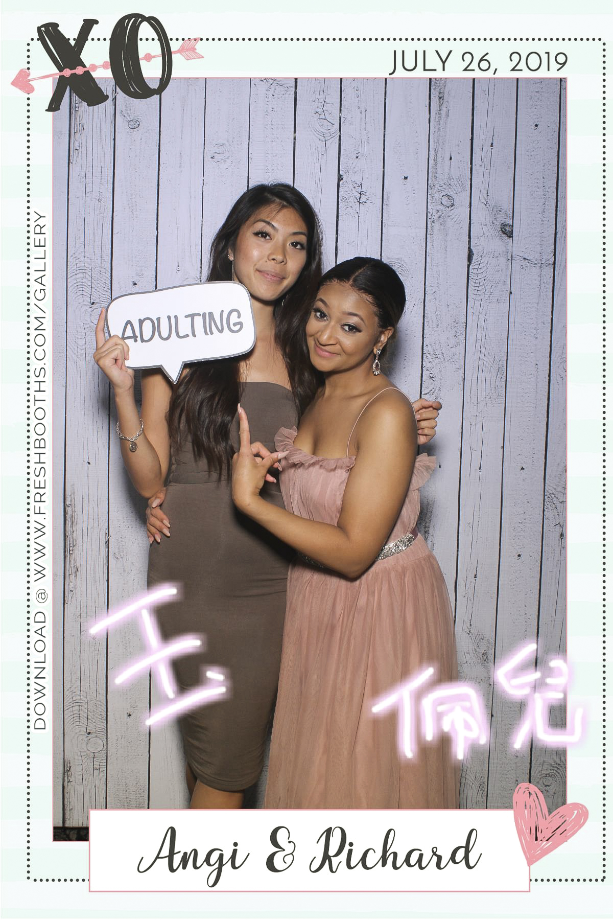 Richard & Angi’s Wedding - Selfie Mirror | View more photos from the event at gallery.freshbooths.com/u/FreshBooths/Richard-Angi’s-Wedding-Selfie-Mirror
