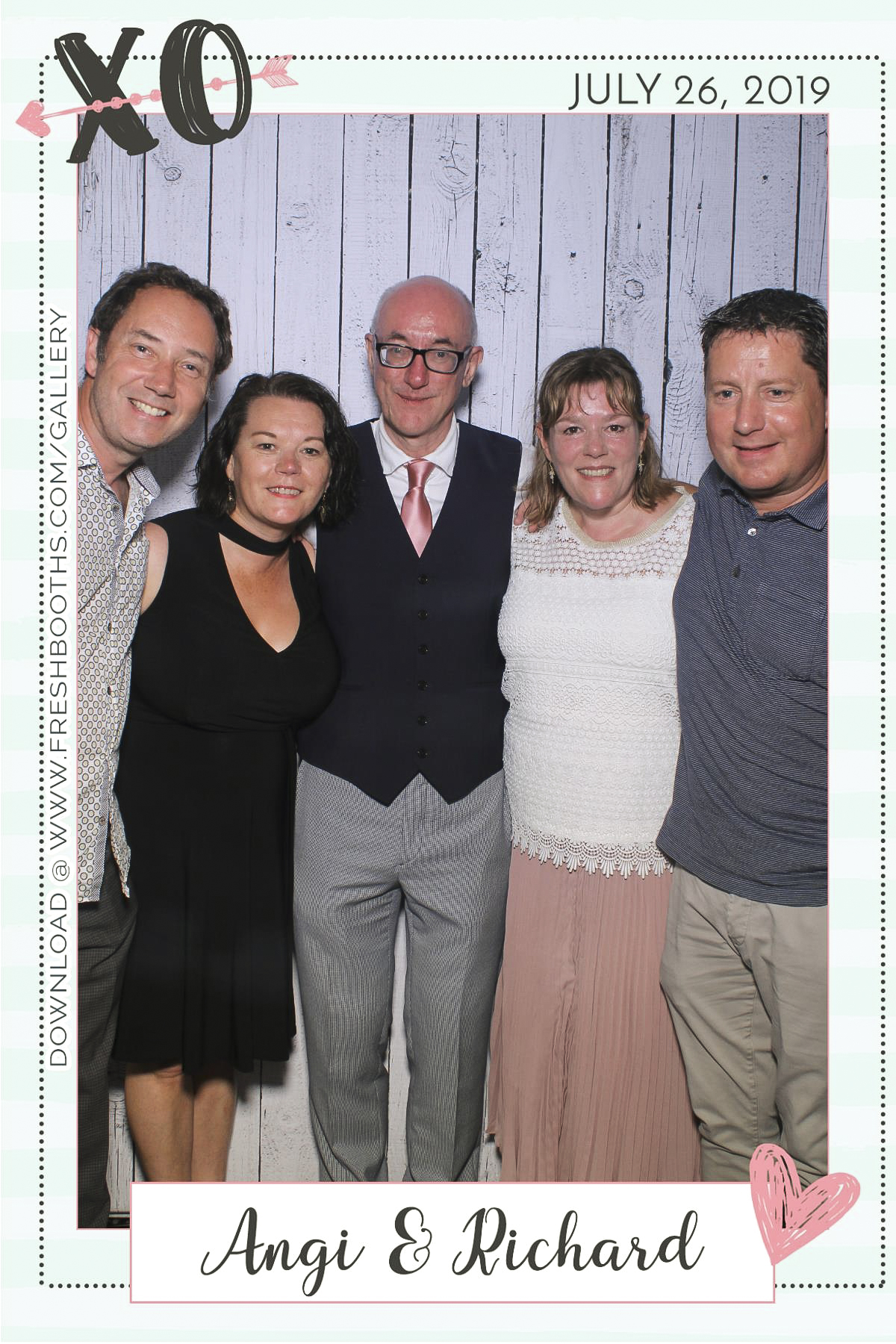 Richard & Angi’s Wedding - Selfie Mirror | View more photos from the event at gallery.freshbooths.com/u/FreshBooths/Richard-Angi’s-Wedding-Selfie-Mirror