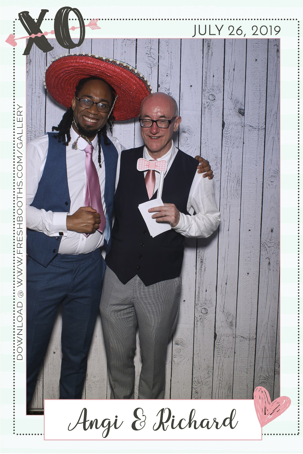 Richard & Angi’s Wedding - Selfie Mirror | View more photos from the event at gallery.freshbooths.com/u/FreshBooths/Richard-Angi’s-Wedding-Selfie-Mirror