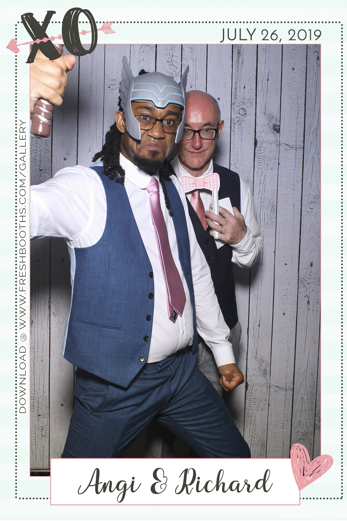 Richard & Angi’s Wedding - Selfie Mirror | View more photos from the event at gallery.freshbooths.com/u/FreshBooths/Richard-Angi’s-Wedding-Selfie-Mirror