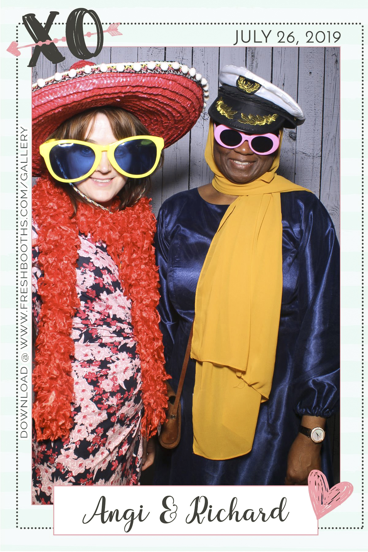 Richard & Angi’s Wedding - Selfie Mirror | View more photos from the event at gallery.freshbooths.com/u/FreshBooths/Richard-Angi’s-Wedding-Selfie-Mirror