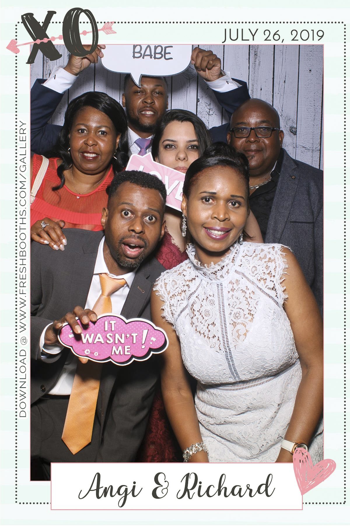 Richard & Angi’s Wedding - Selfie Mirror | View more photos from the event at gallery.freshbooths.com/u/FreshBooths/Richard-Angi’s-Wedding-Selfie-Mirror