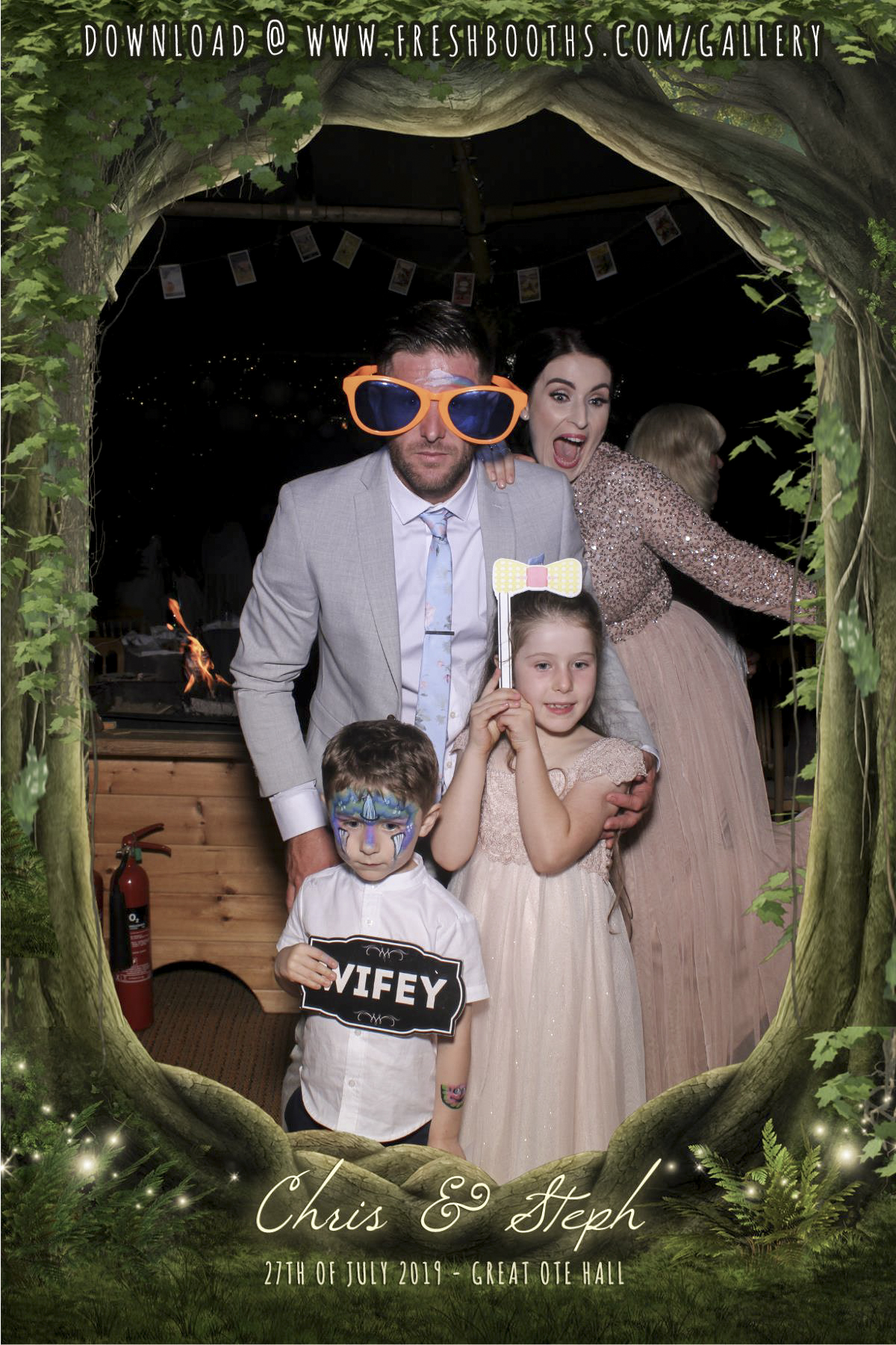 Steph & Chris’s Wedding - Selfie Mirror | View more photos from the event at gallery.freshbooths.com/u/FreshBooths/Steph-Chris’s-Wedding-Selfie-Mirror