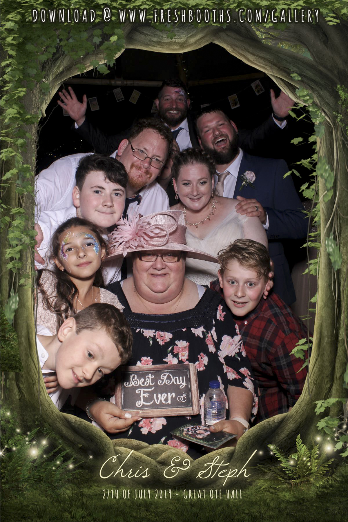 Steph & Chris’s Wedding - Selfie Mirror | View more photos from the event at gallery.freshbooths.com/u/FreshBooths/Steph-Chris’s-Wedding-Selfie-Mirror