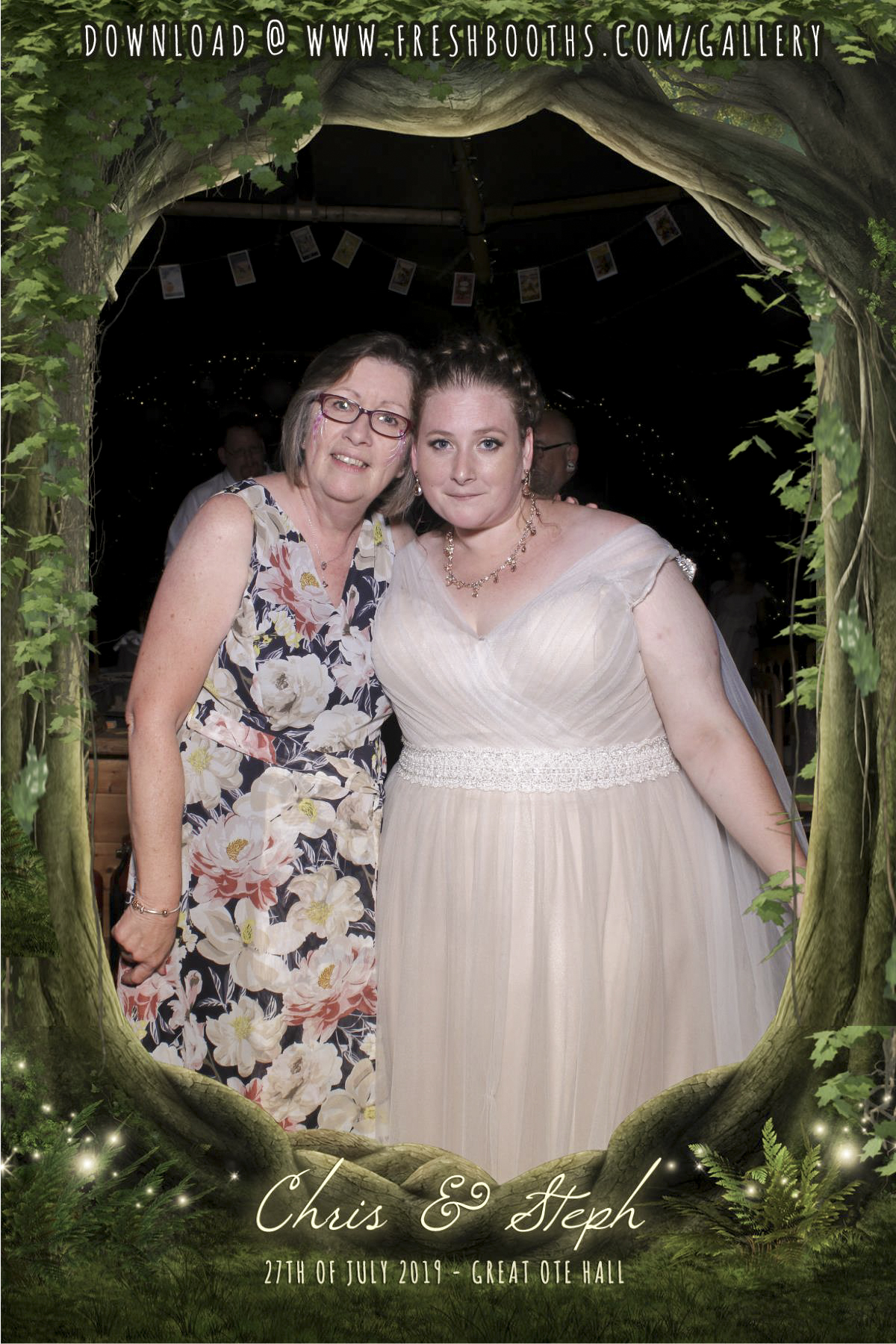 Steph & Chris’s Wedding - Selfie Mirror | View more photos from the event at gallery.freshbooths.com/u/FreshBooths/Steph-Chris’s-Wedding-Selfie-Mirror
