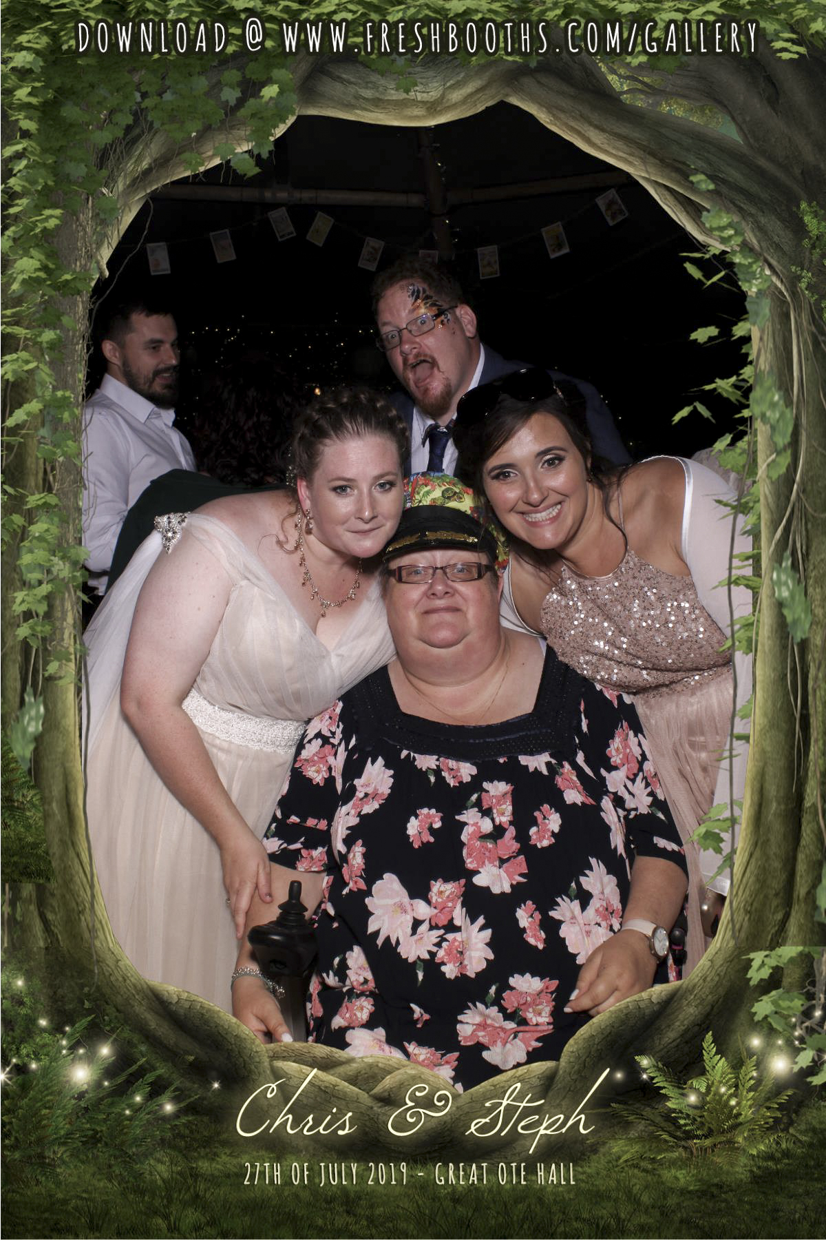 Steph & Chris’s Wedding - Selfie Mirror | View more photos from the event at gallery.freshbooths.com/u/FreshBooths/Steph-Chris’s-Wedding-Selfie-Mirror