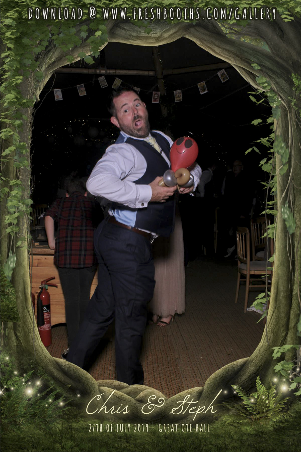 Steph & Chris’s Wedding - Selfie Mirror | View more photos from the event at gallery.freshbooths.com/u/FreshBooths/Steph-Chris’s-Wedding-Selfie-Mirror