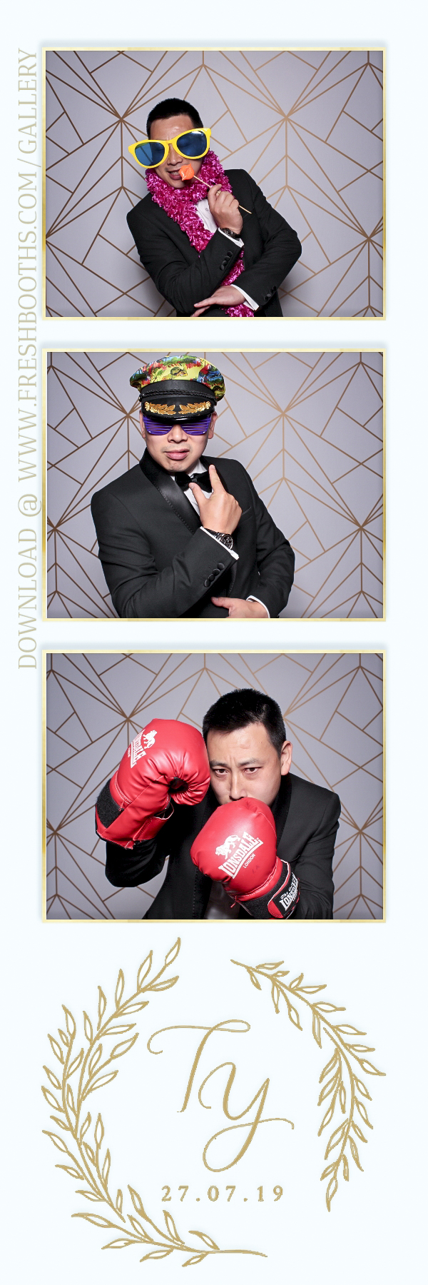 Tianqi and Yisheng's Wedding - Classic Open Booth | View more photos from the event at gallery.freshbooths.com/u/FreshBooths/Tianqi-and-Yishengs-Wedding-Classic-Open-Booth