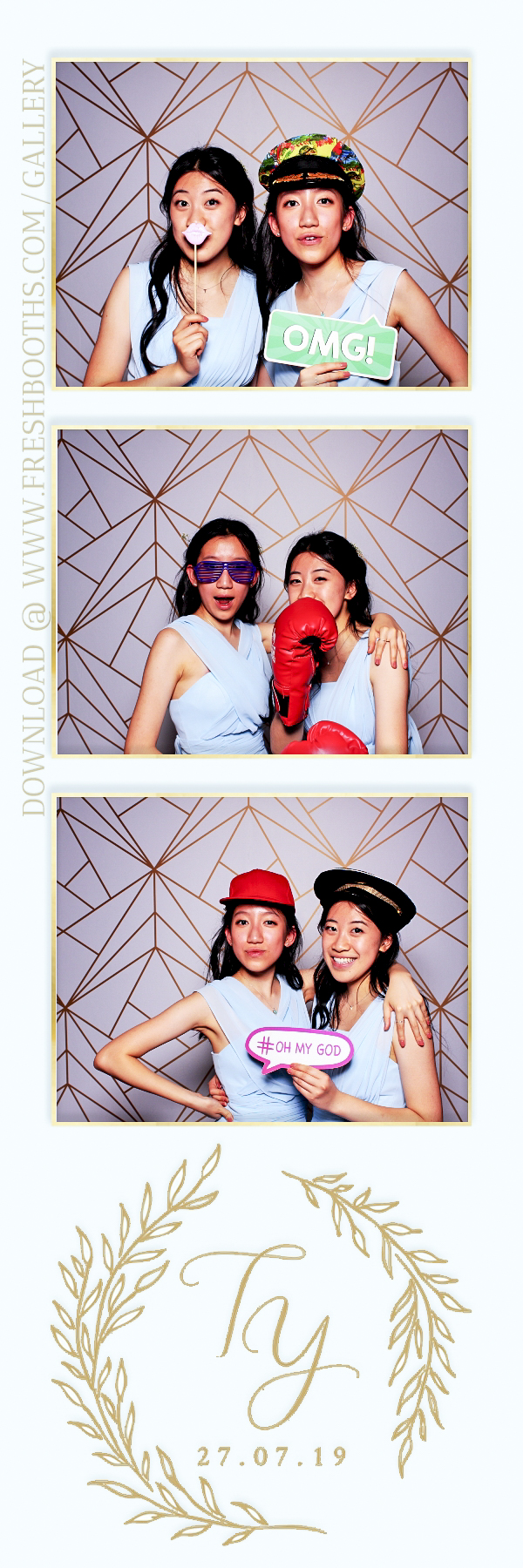 Tianqi and Yisheng's Wedding - Classic Open Booth | View more photos from the event at gallery.freshbooths.com/u/FreshBooths/Tianqi-and-Yishengs-Wedding-Classic-Open-Booth