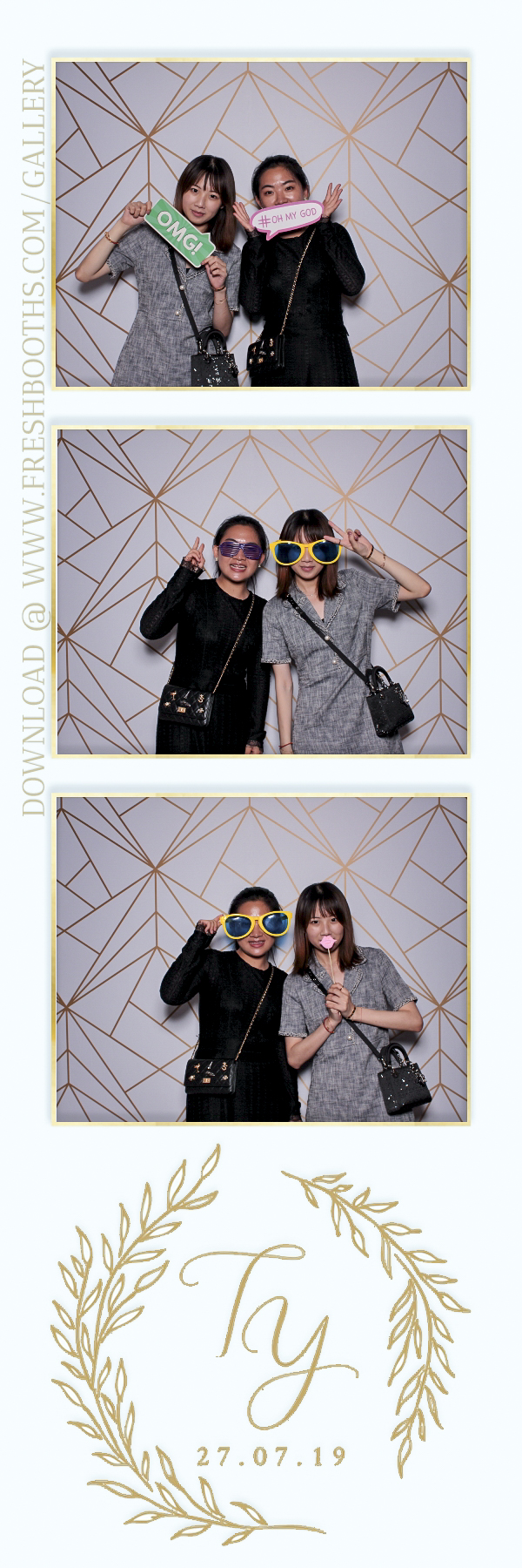 Tianqi and Yisheng's Wedding - Classic Open Booth | View more photos from the event at gallery.freshbooths.com/u/FreshBooths/Tianqi-and-Yishengs-Wedding-Classic-Open-Booth