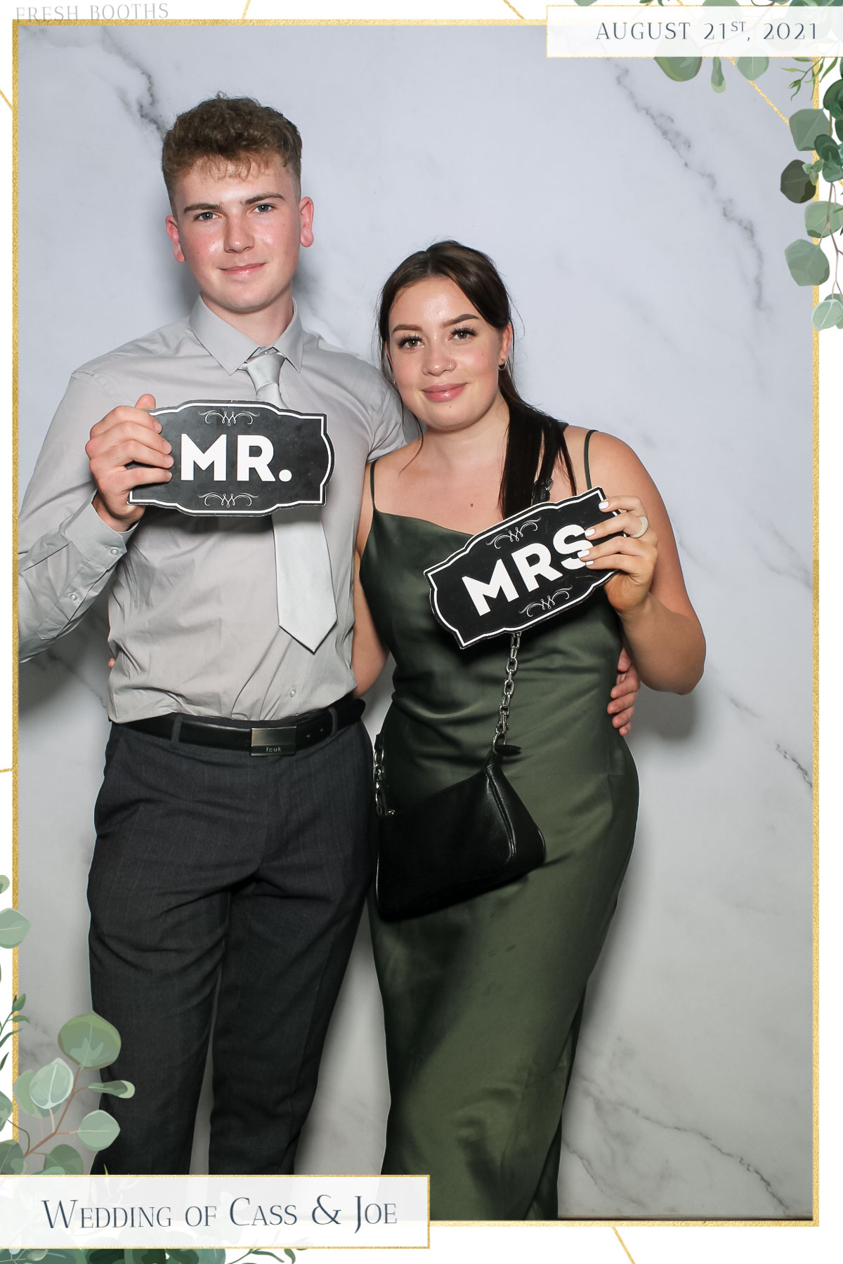 Cass & Joe Wedding - Selfie Mirror | View more photos from the event at gallery.freshbooths.com/u/FreshBooths/Cass-Joe-Wedding-Selfie-Mirror