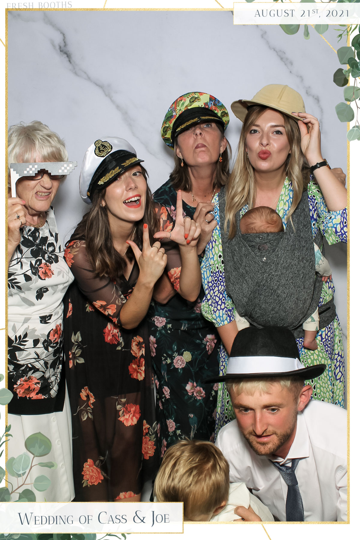 Cass & Joe Wedding - Selfie Mirror | View more photos from the event at gallery.freshbooths.com/u/FreshBooths/Cass-Joe-Wedding-Selfie-Mirror