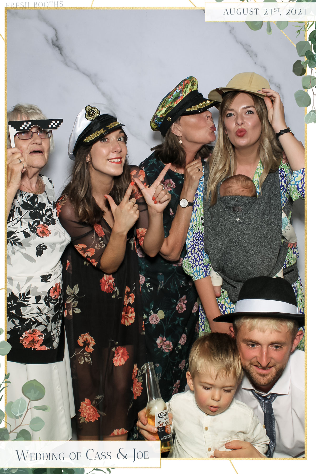 Cass & Joe Wedding - Selfie Mirror | View more photos from the event at gallery.freshbooths.com/u/FreshBooths/Cass-Joe-Wedding-Selfie-Mirror