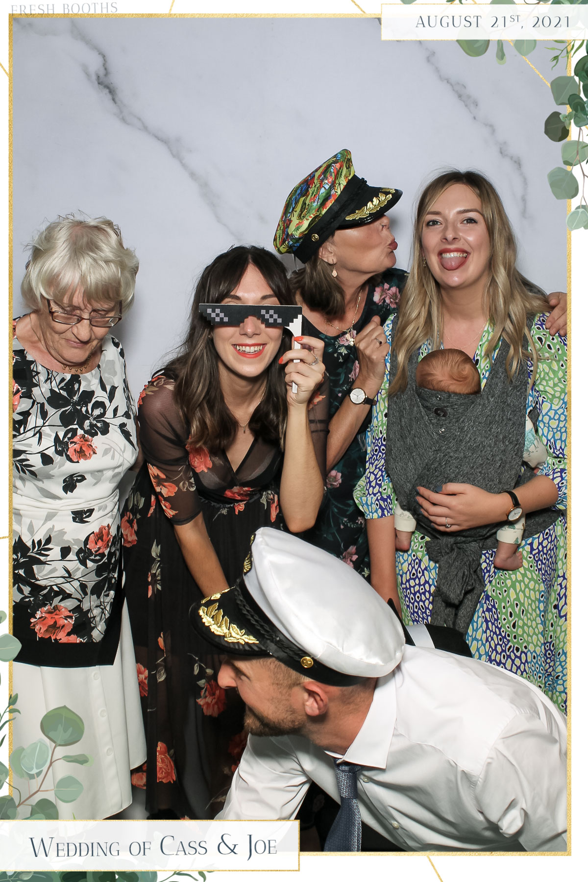 Cass & Joe Wedding - Selfie Mirror | View more photos from the event at gallery.freshbooths.com/u/FreshBooths/Cass-Joe-Wedding-Selfie-Mirror