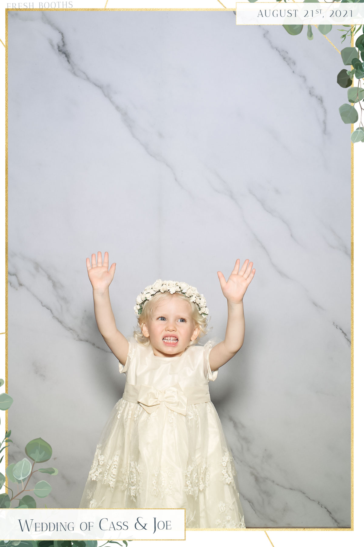 Cass & Joe Wedding - Selfie Mirror | View more photos from the event at gallery.freshbooths.com/u/FreshBooths/Cass-Joe-Wedding-Selfie-Mirror