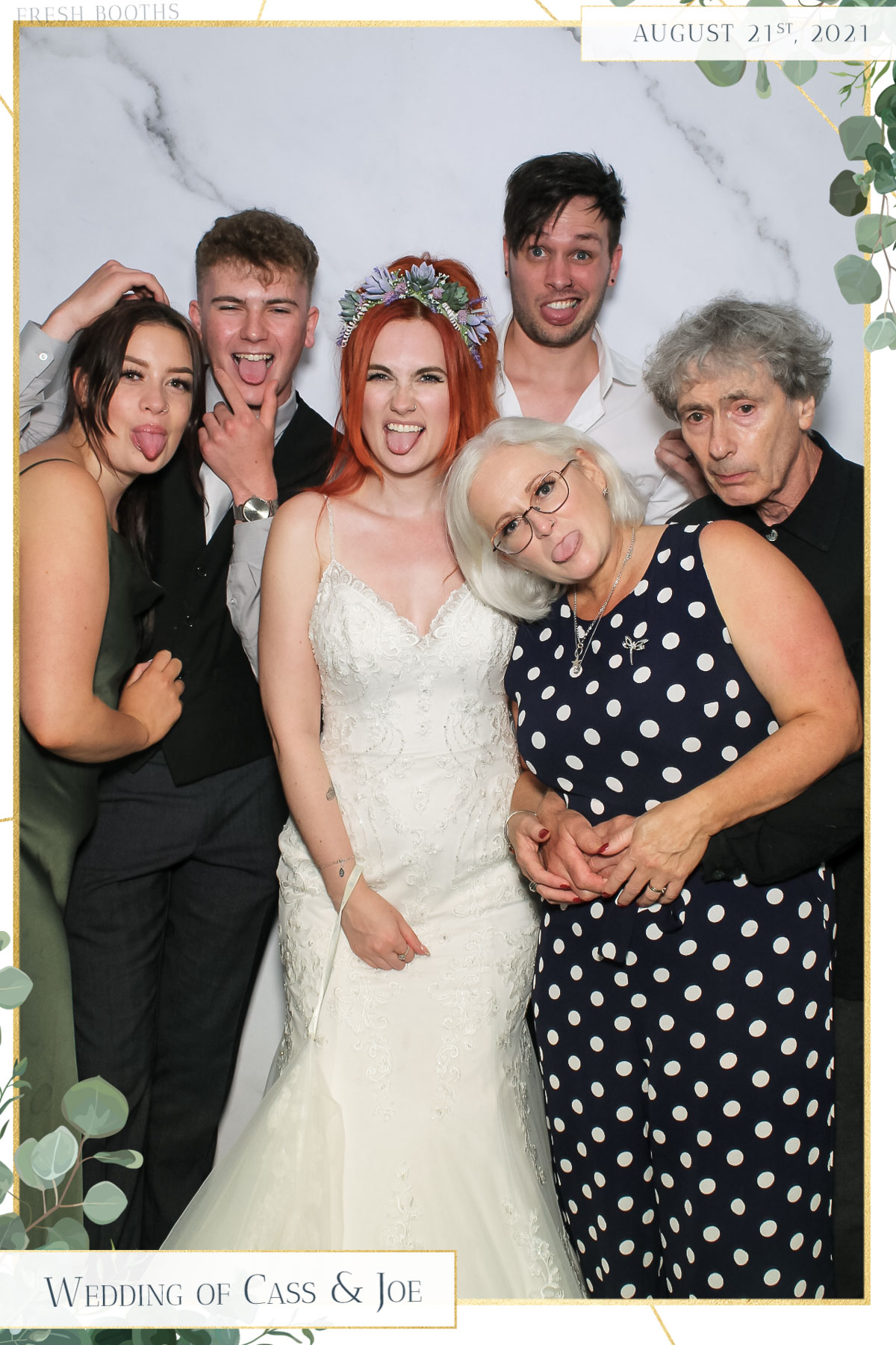 Cass & Joe Wedding - Selfie Mirror | View more photos from the event at gallery.freshbooths.com/u/FreshBooths/Cass-Joe-Wedding-Selfie-Mirror