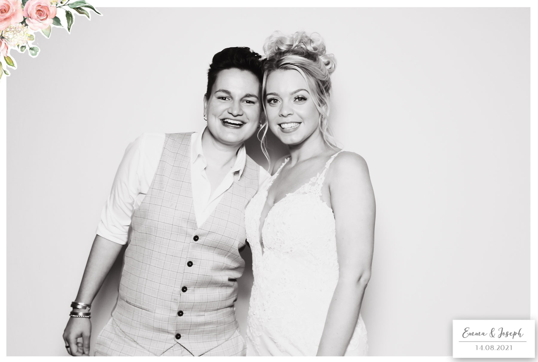 Emma & Joseph - Classic Open Booth (Beauty B&W) | View more photos from the event at gallery.freshbooths.com/u/FreshBooths/Emma-Joseph-Classic-Open-Booth-Beauty-BW