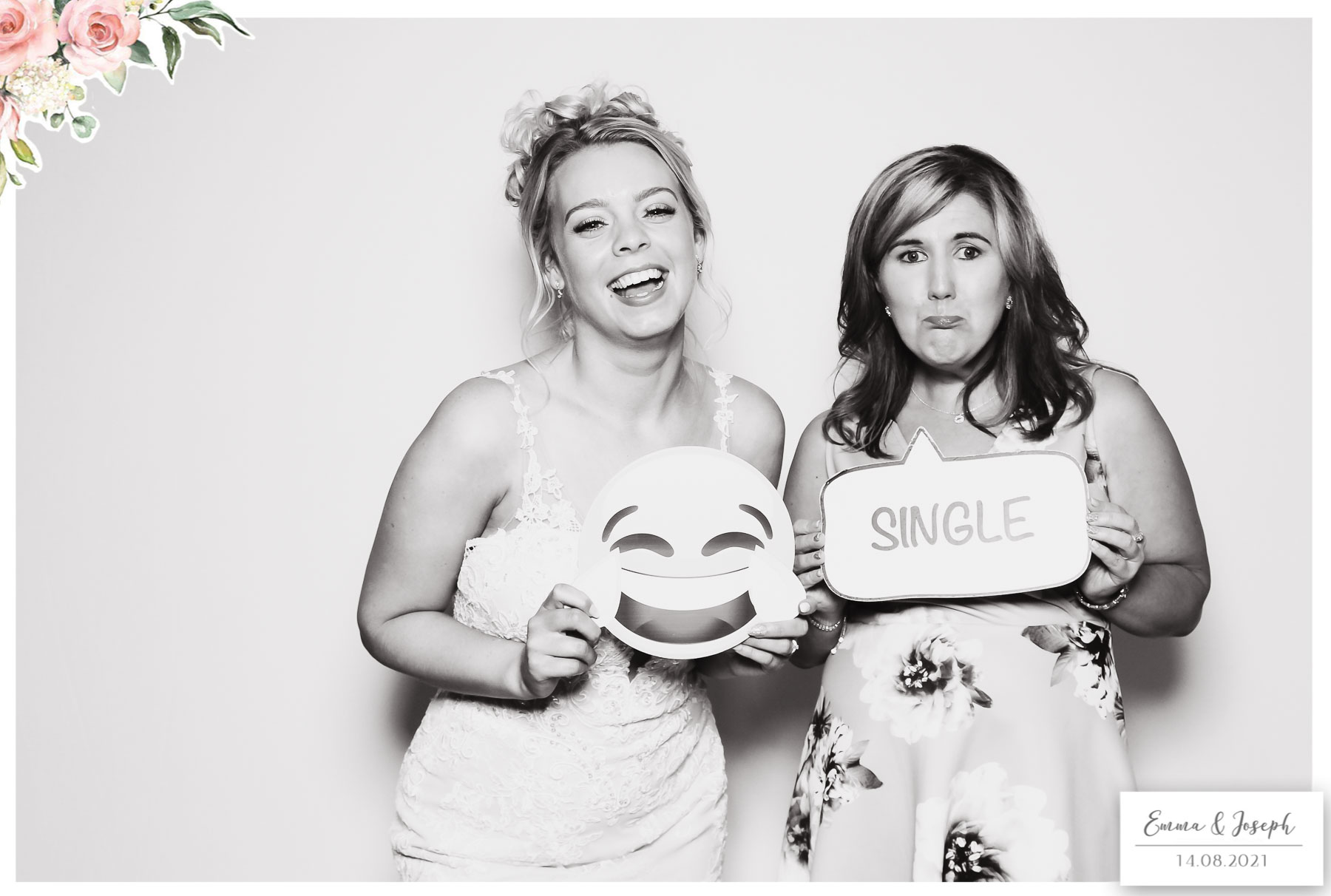Emma & Joseph - Classic Open Booth (Beauty B&W) | View more photos from the event at gallery.freshbooths.com/u/FreshBooths/Emma-Joseph-Classic-Open-Booth-Beauty-BW