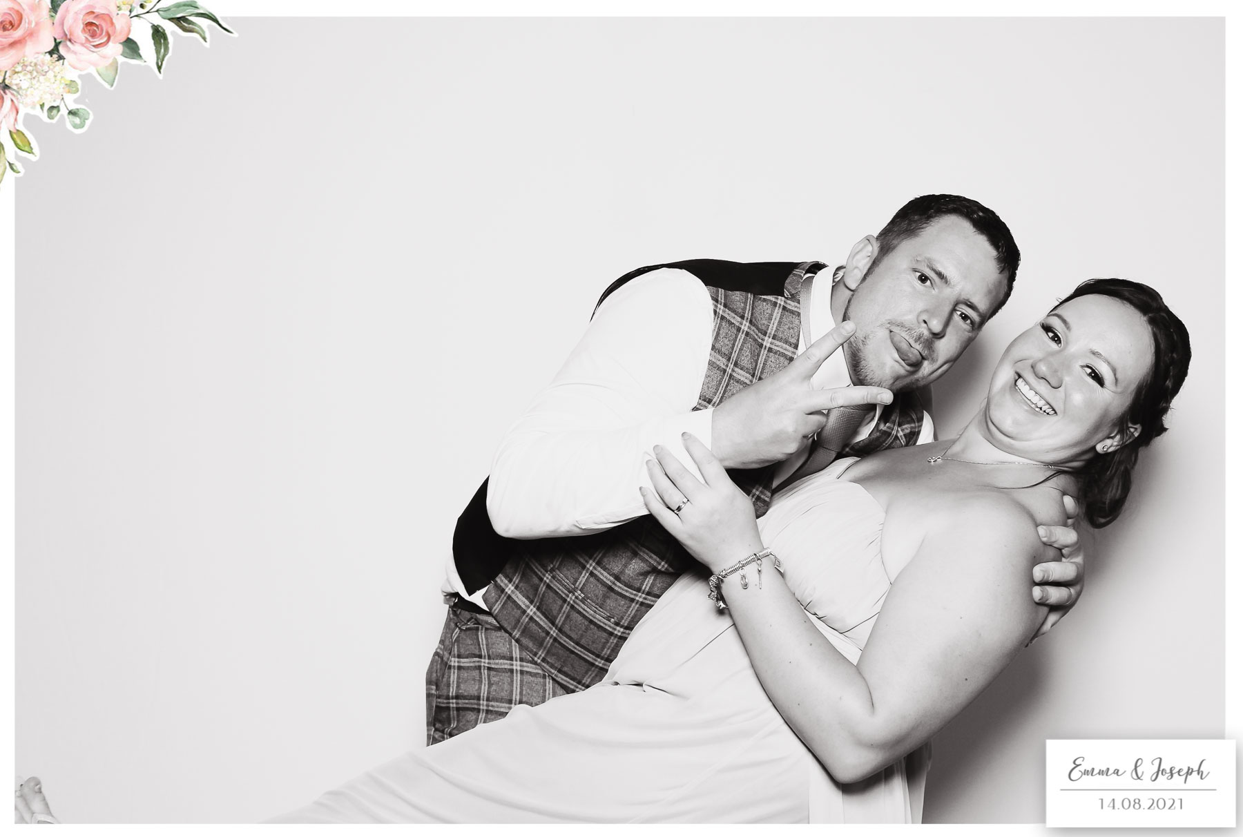 Emma & Joseph - Classic Open Booth (Beauty B&W) | View more photos from the event at gallery.freshbooths.com/u/FreshBooths/Emma-Joseph-Classic-Open-Booth-Beauty-BW