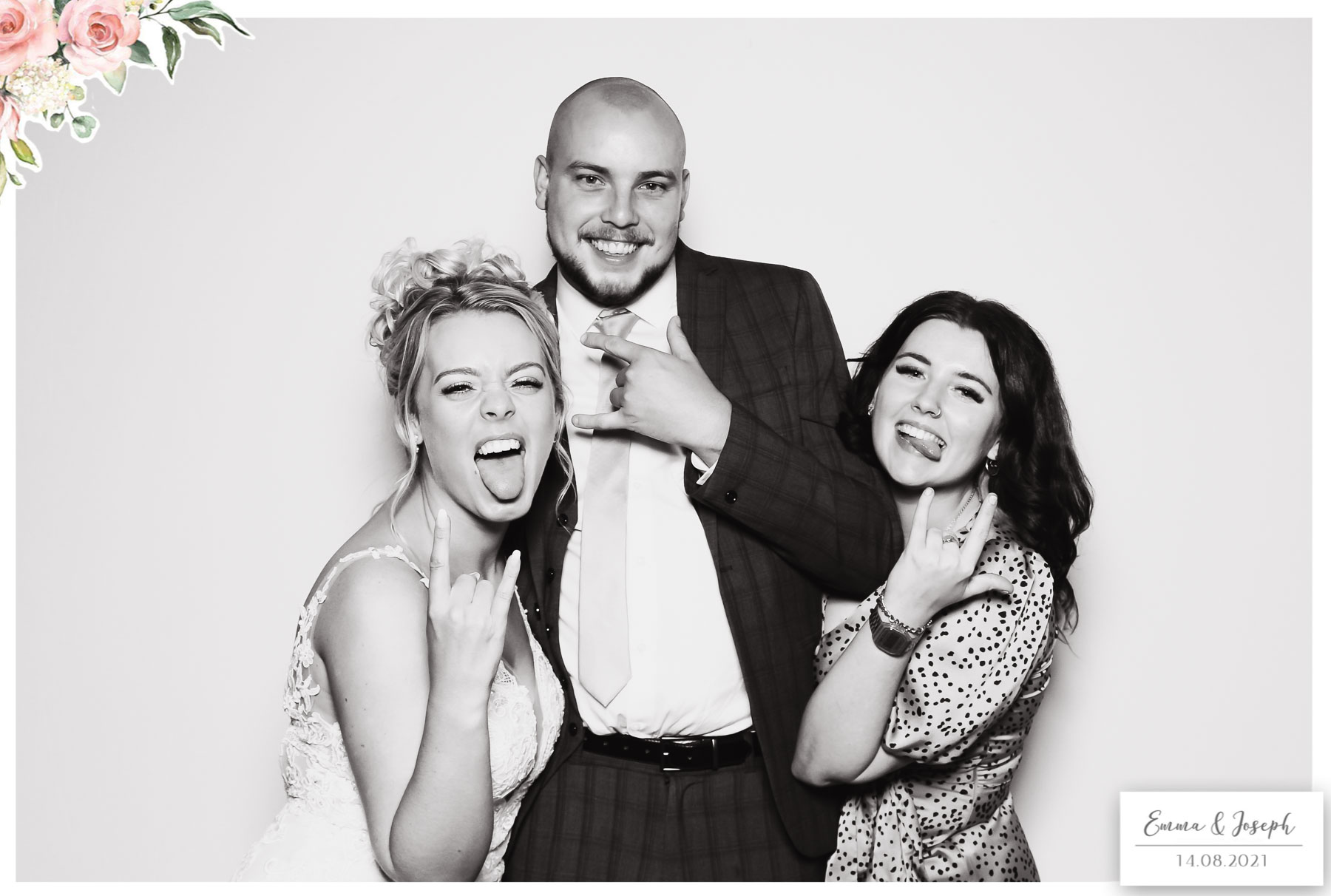 Emma & Joseph - Classic Open Booth (Beauty B&W) | View more photos from the event at gallery.freshbooths.com/u/FreshBooths/Emma-Joseph-Classic-Open-Booth-Beauty-BW