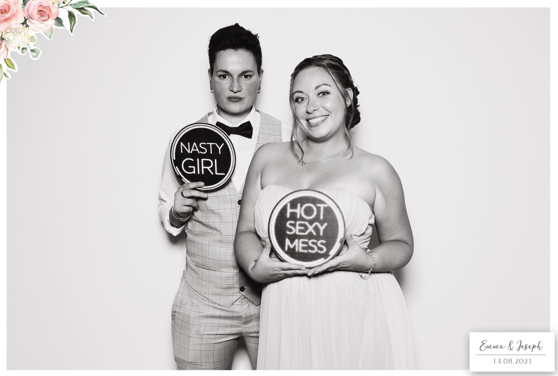 Emma & Joseph - Classic Open Booth (Beauty B&W) | View more photos from the event at gallery.freshbooths.com/u/FreshBooths/Emma-Joseph-Classic-Open-Booth-Beauty-BW