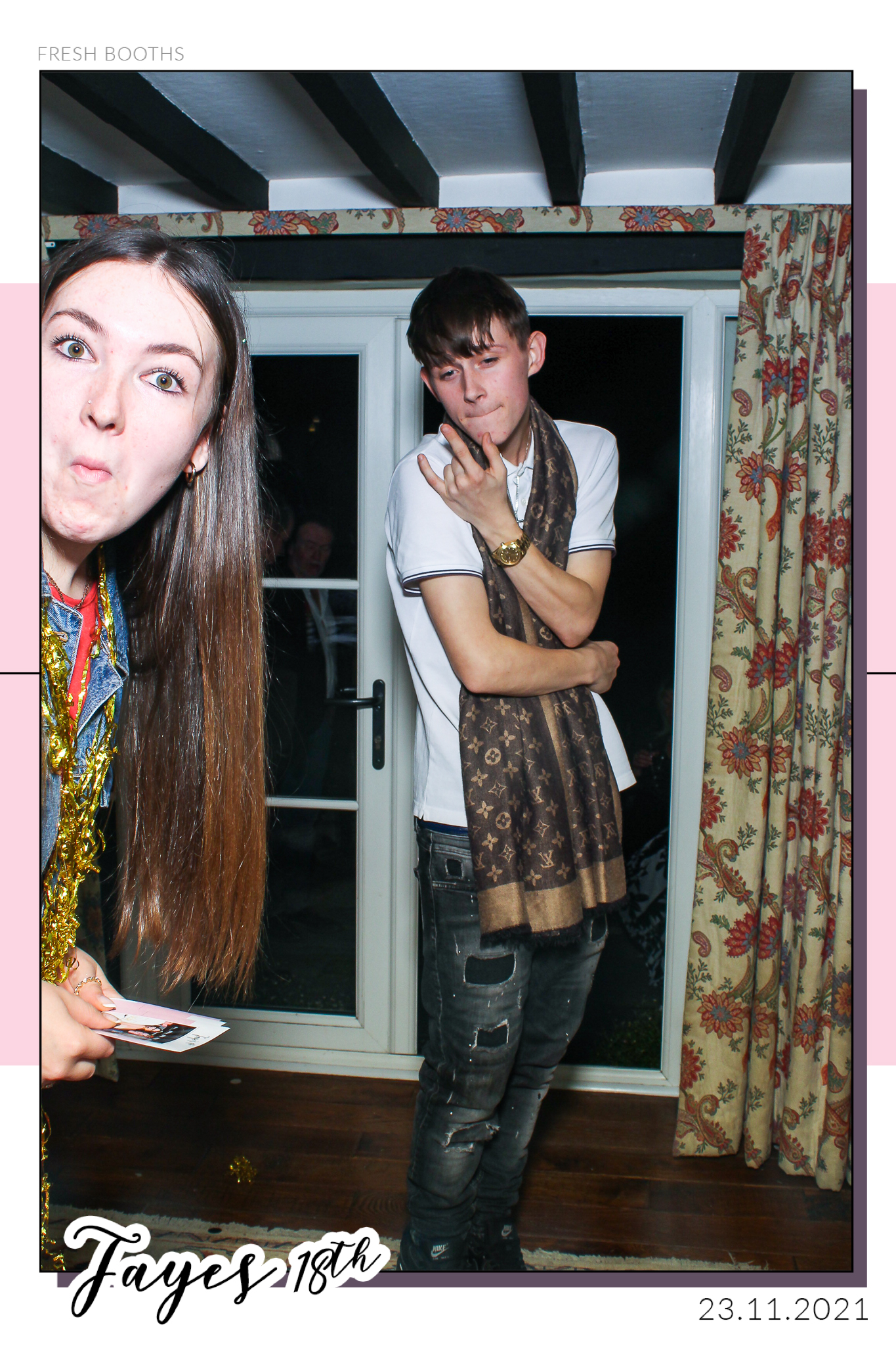 Fayes 18th - Selfie Mirror | View more photos from the event at gallery.freshbooths.com/u/FreshBooths/Fayes-18th-Selfie-Mirror