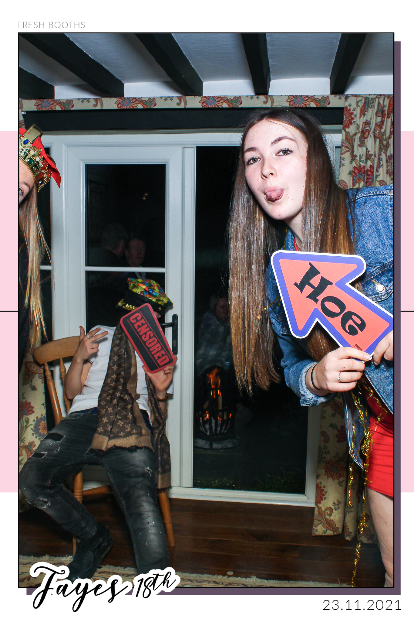 Fayes 18th - Selfie Mirror | View more photos from the event at gallery.freshbooths.com/u/FreshBooths/Fayes-18th-Selfie-Mirror