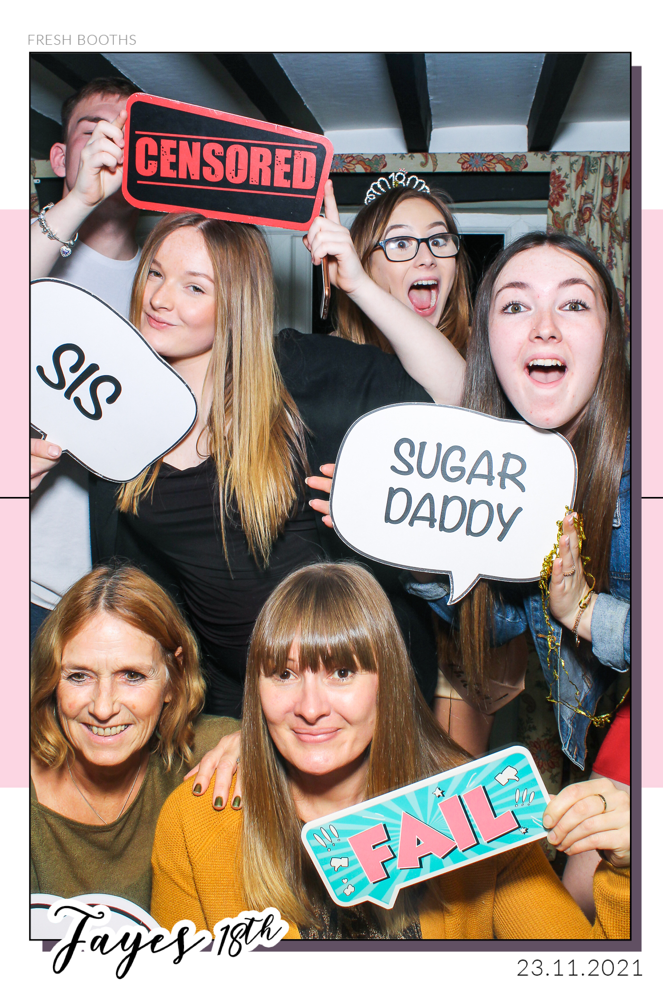 Fayes 18th - Selfie Mirror | View more photos from the event at gallery.freshbooths.com/u/FreshBooths/Fayes-18th-Selfie-Mirror