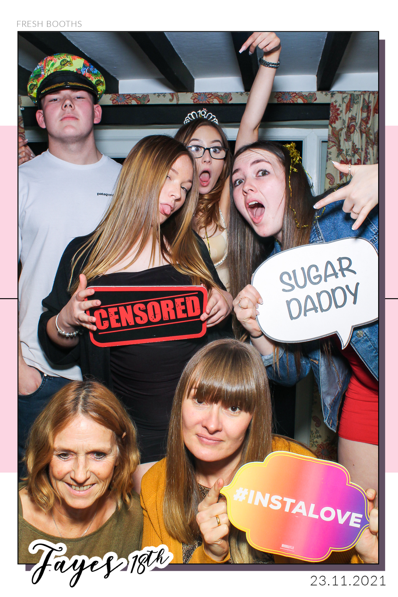 Fayes 18th - Selfie Mirror | View more photos from the event at gallery.freshbooths.com/u/FreshBooths/Fayes-18th-Selfie-Mirror
