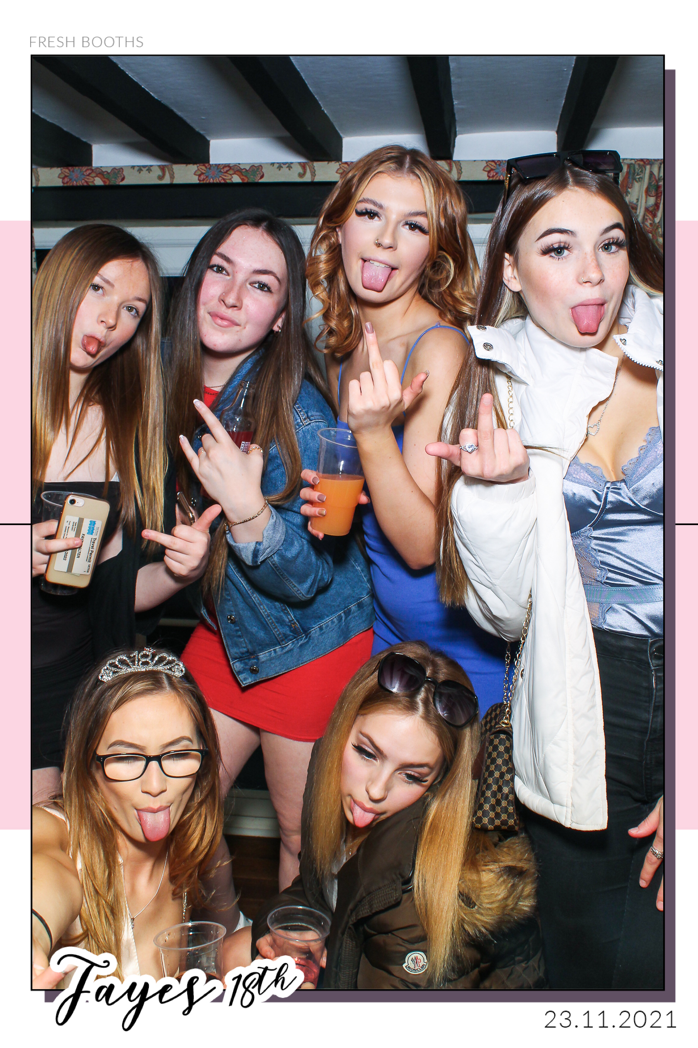 Fayes 18th - Selfie Mirror | View more photos from the event at gallery.freshbooths.com/u/FreshBooths/Fayes-18th-Selfie-Mirror