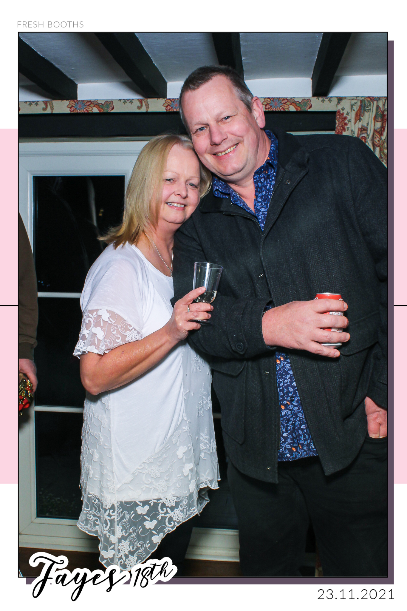 Fayes 18th - Selfie Mirror | View more photos from the event at gallery.freshbooths.com/u/FreshBooths/Fayes-18th-Selfie-Mirror