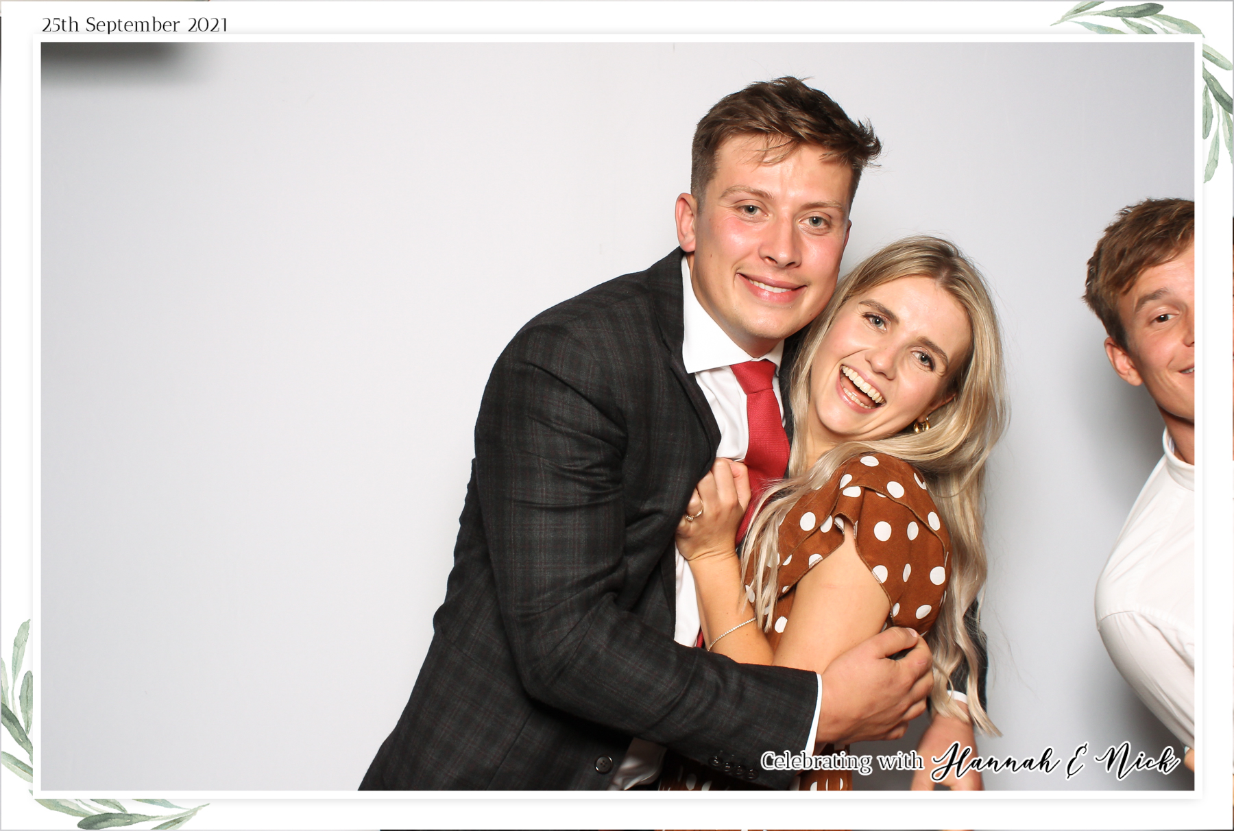Hannah & Nicks Wedding - Classic Open Booth | View more photos from the event at gallery.freshbooths.com/u/FreshBooths/Hannah-Nicks-Wedding-Classic-Open-Booth