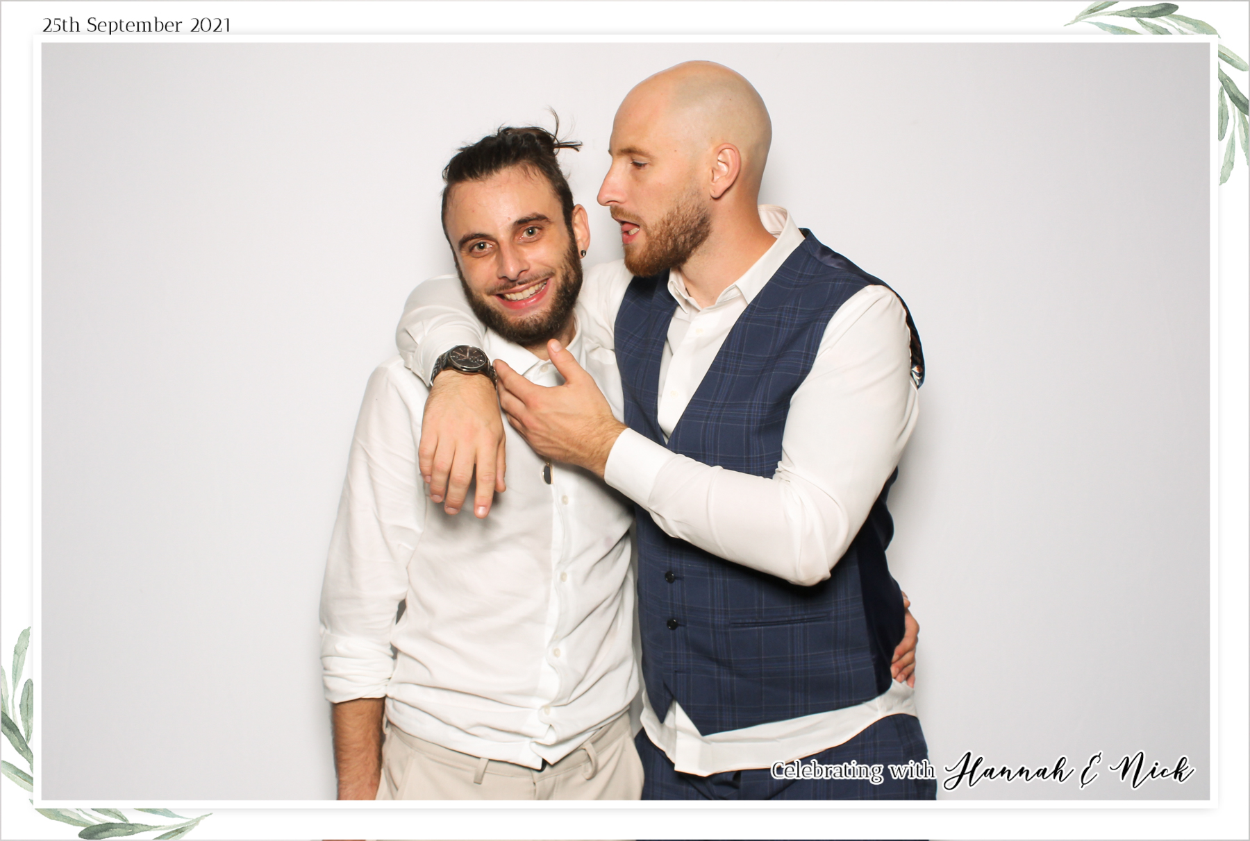Hannah & Nicks Wedding - Classic Open Booth | View more photos from the event at gallery.freshbooths.com/u/FreshBooths/Hannah-Nicks-Wedding-Classic-Open-Booth