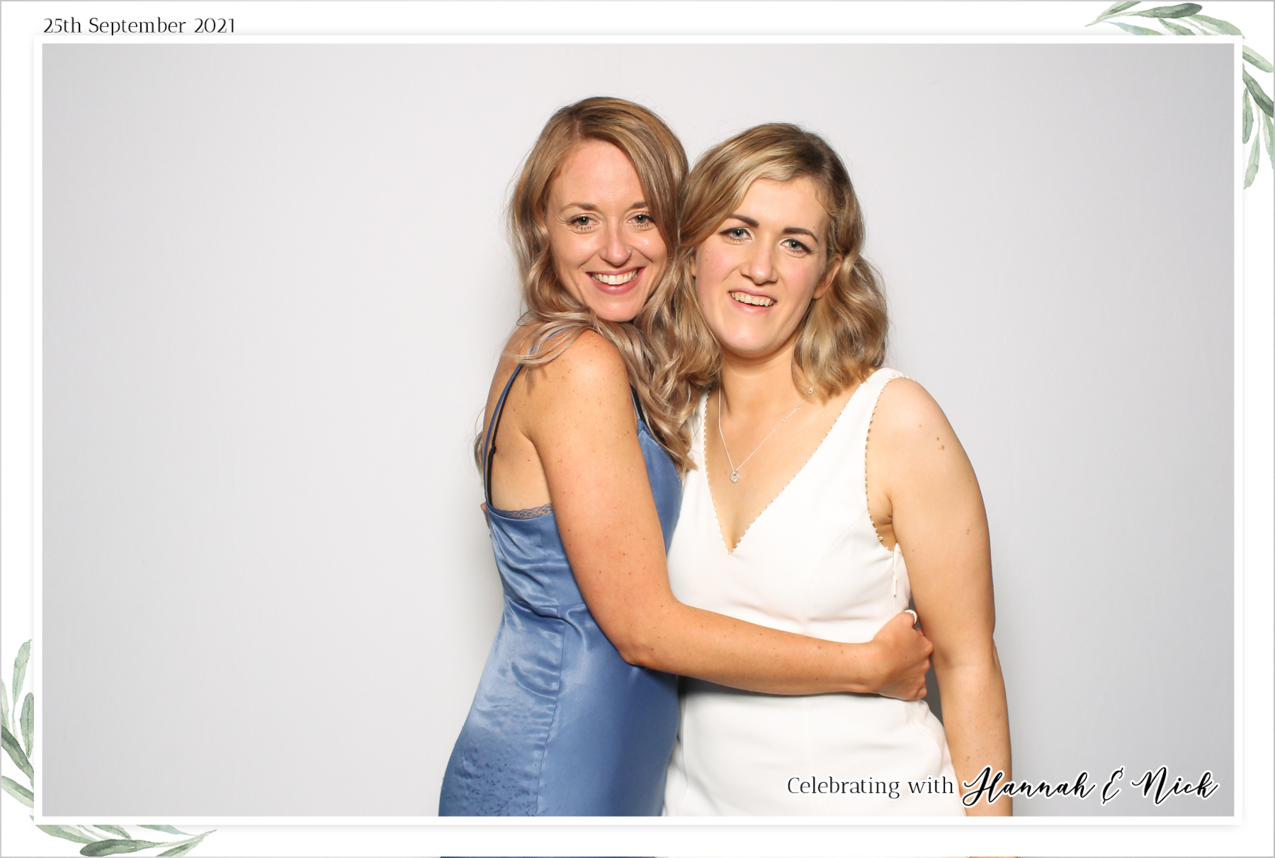Hannah & Nicks Wedding - Classic Open Booth | View more photos from the event at gallery.freshbooths.com/u/FreshBooths/Hannah-Nicks-Wedding-Classic-Open-Booth