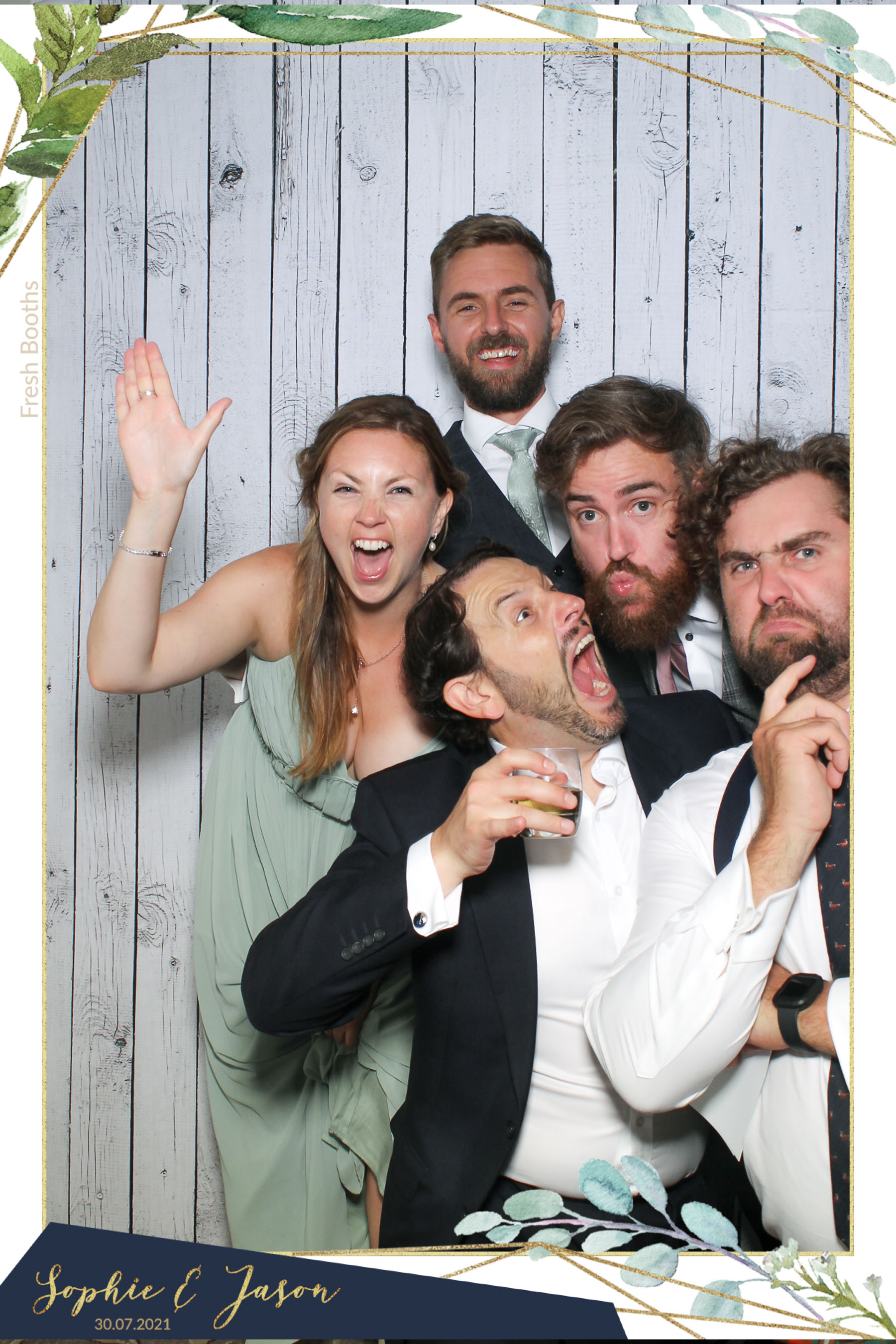 Jason and Sophie Wedding - Selfie Mirror | View more photos from the event at gallery.freshbooths.com/u/FreshBooths/Jason-and-Sophie-Wedding-Selfie-Mirror