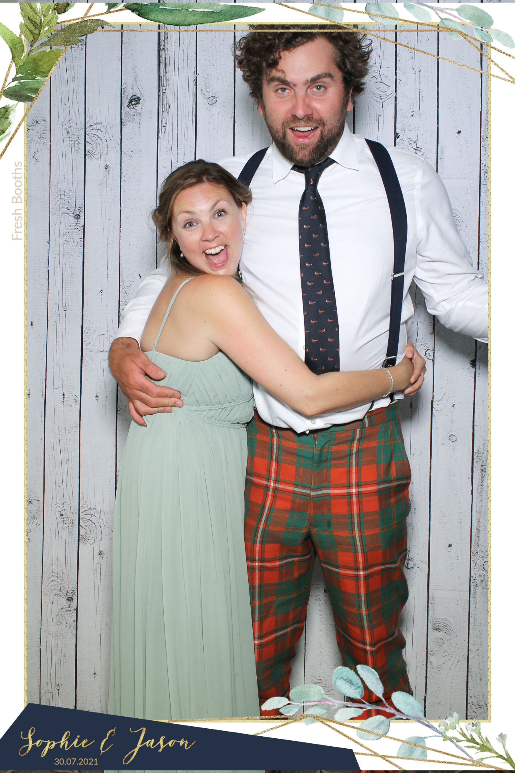 Jason and Sophie Wedding - Selfie Mirror | View more photos from the event at gallery.freshbooths.com/u/FreshBooths/Jason-and-Sophie-Wedding-Selfie-Mirror