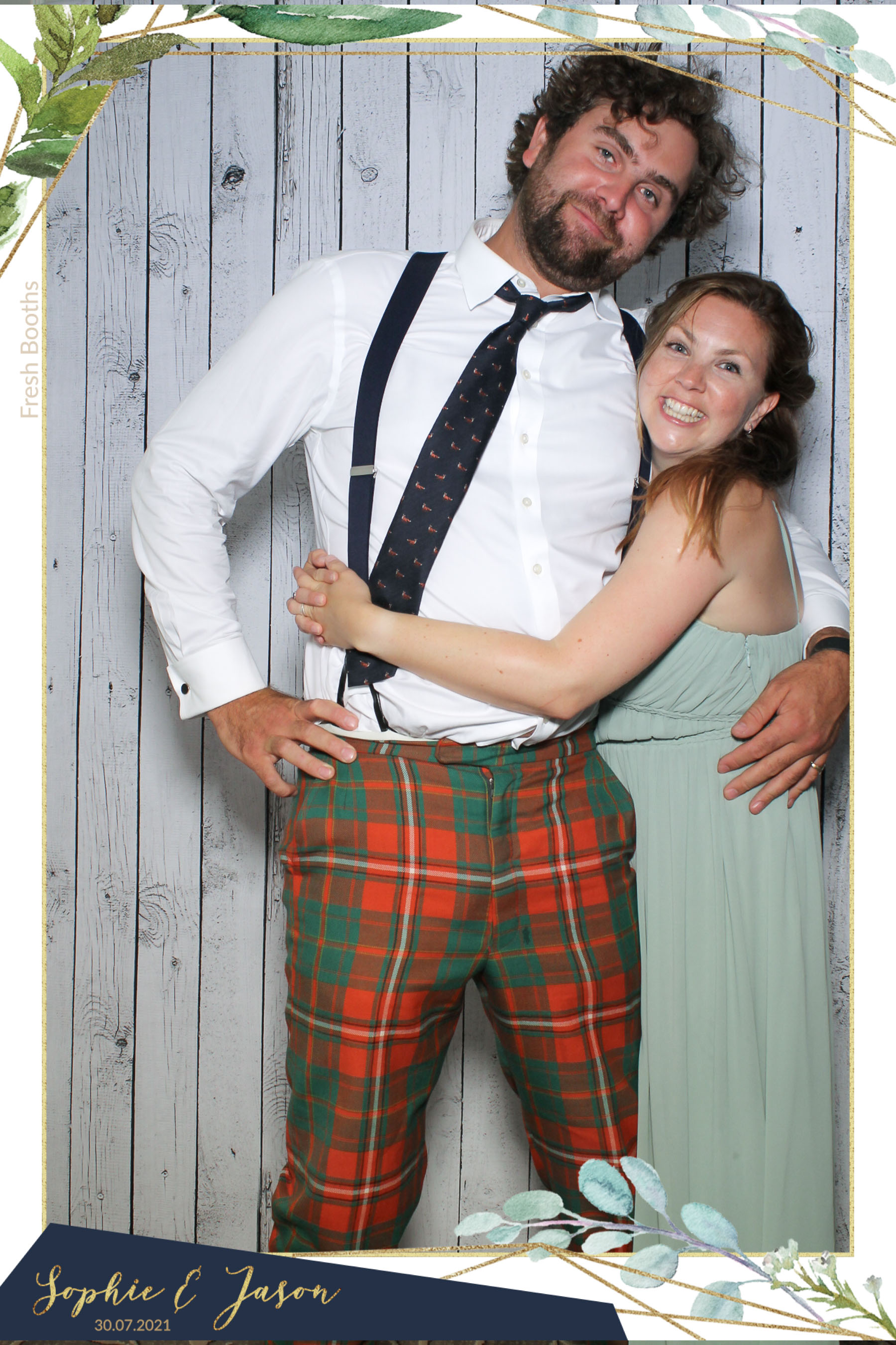 Jason and Sophie Wedding - Selfie Mirror | View more photos from the event at gallery.freshbooths.com/u/FreshBooths/Jason-and-Sophie-Wedding-Selfie-Mirror