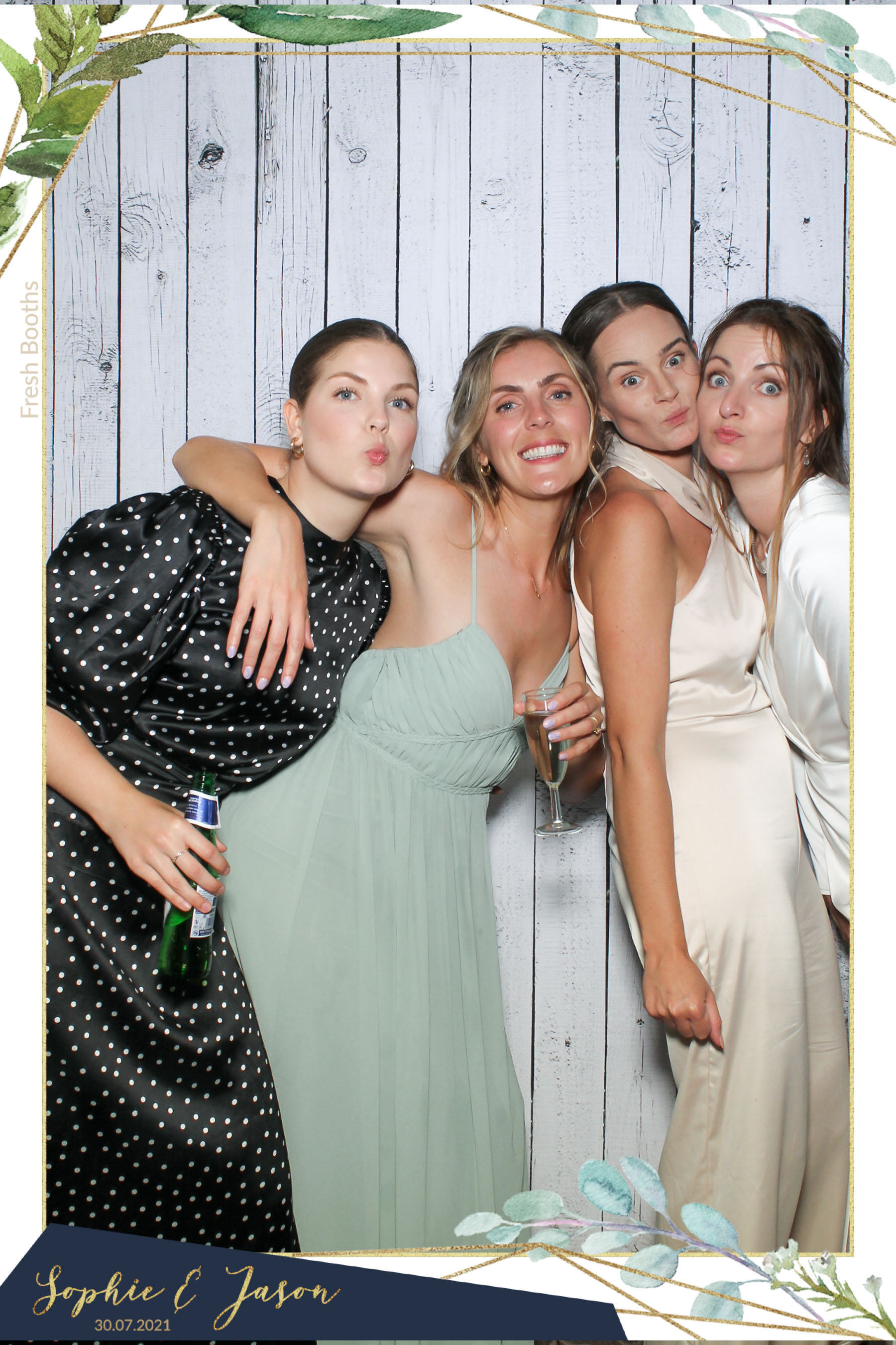 Jason and Sophie Wedding - Selfie Mirror | View more photos from the event at gallery.freshbooths.com/u/FreshBooths/Jason-and-Sophie-Wedding-Selfie-Mirror