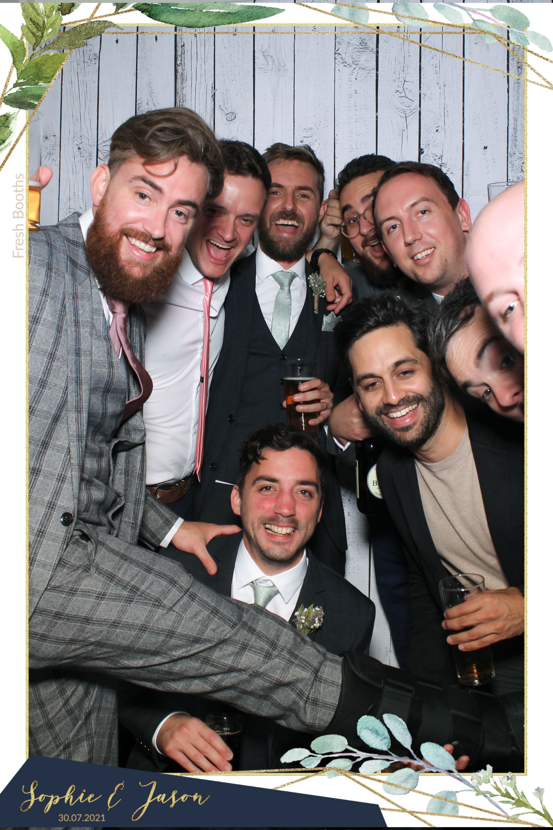 Jason and Sophie Wedding - Selfie Mirror | View more photos from the event at gallery.freshbooths.com/u/FreshBooths/Jason-and-Sophie-Wedding-Selfie-Mirror