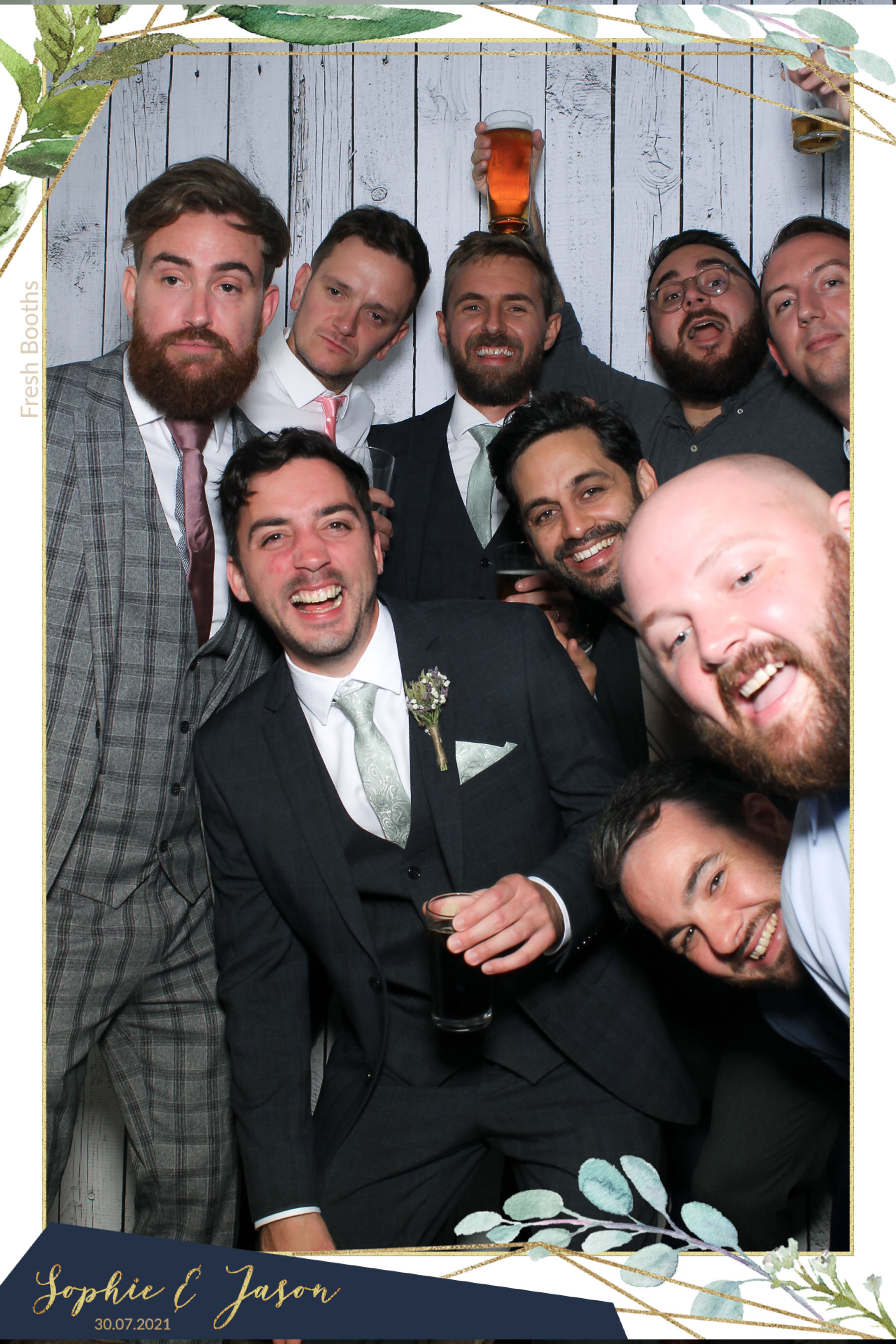 Jason and Sophie Wedding - Selfie Mirror | View more photos from the event at gallery.freshbooths.com/u/FreshBooths/Jason-and-Sophie-Wedding-Selfie-Mirror