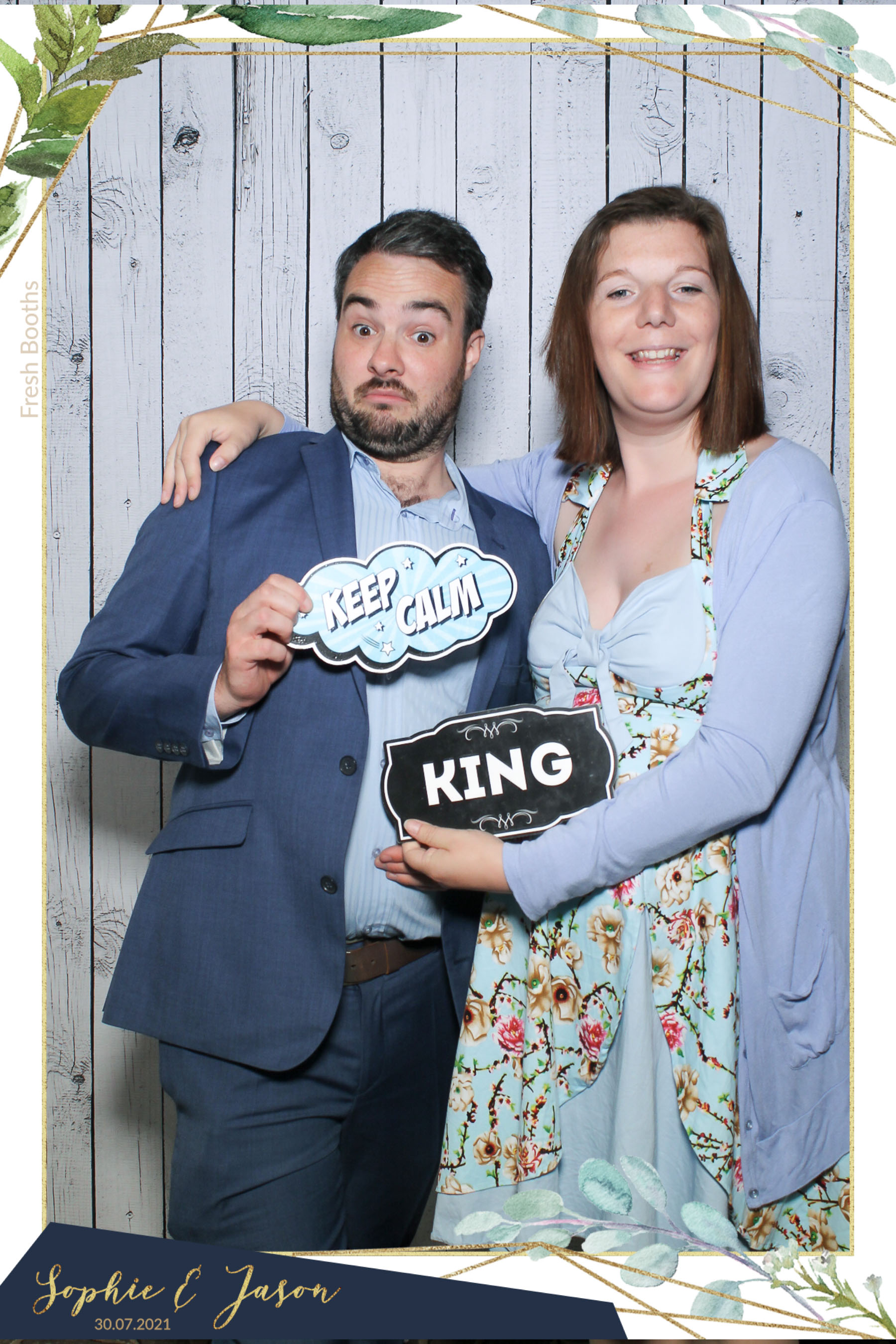 Jason and Sophie Wedding - Selfie Mirror | View more photos from the event at gallery.freshbooths.com/u/FreshBooths/Jason-and-Sophie-Wedding-Selfie-Mirror